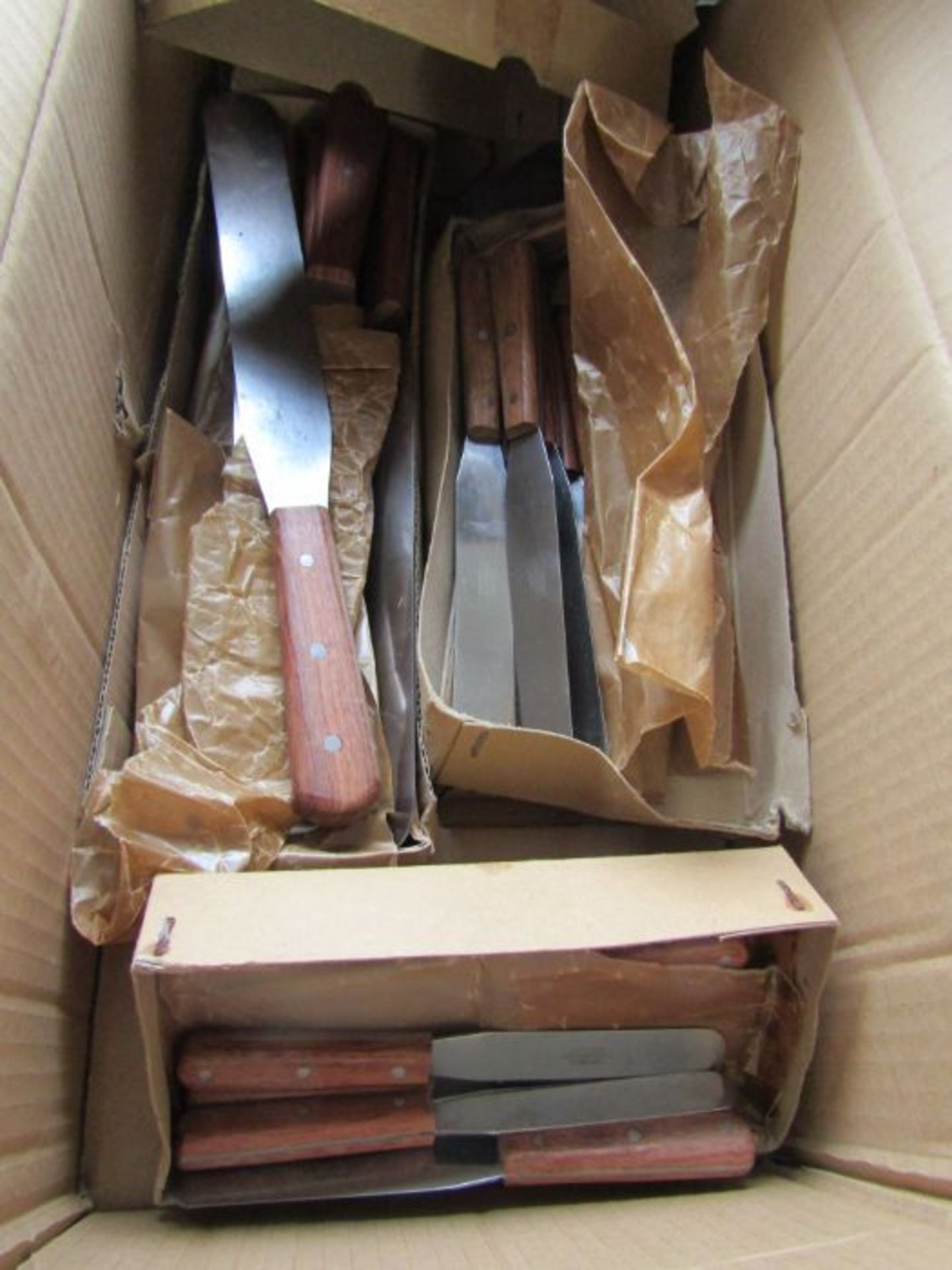 Over 200 Palette Knives - 3 different sizes - re-sell over £1000