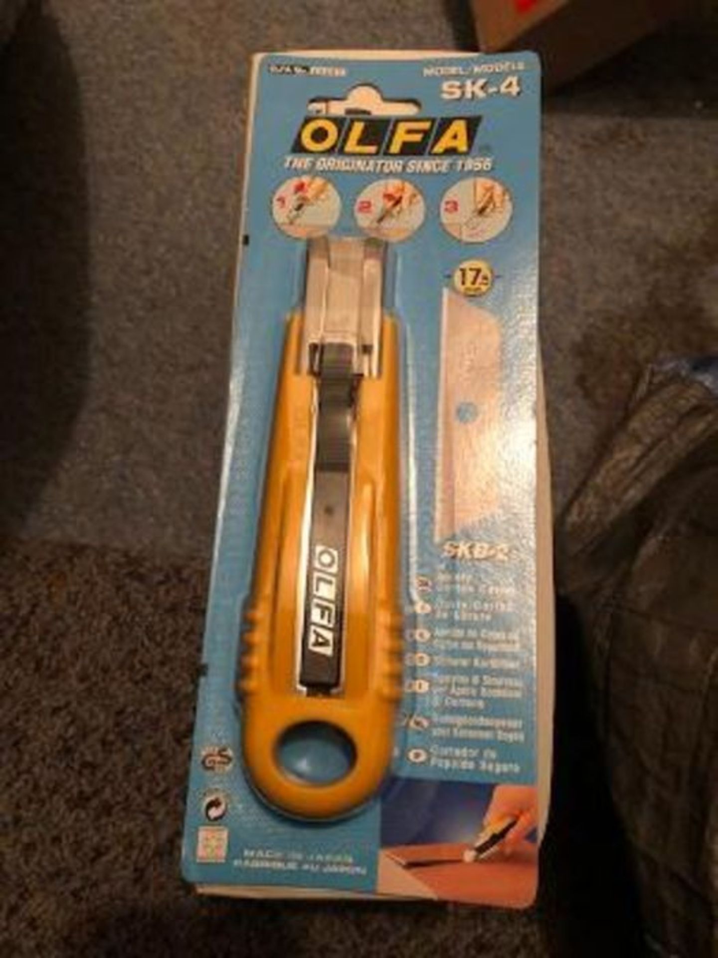 48 x OLFA SK-4 Box Cutter Retracting Craft Cutter H9R 2000098739 - Image 3 of 4
