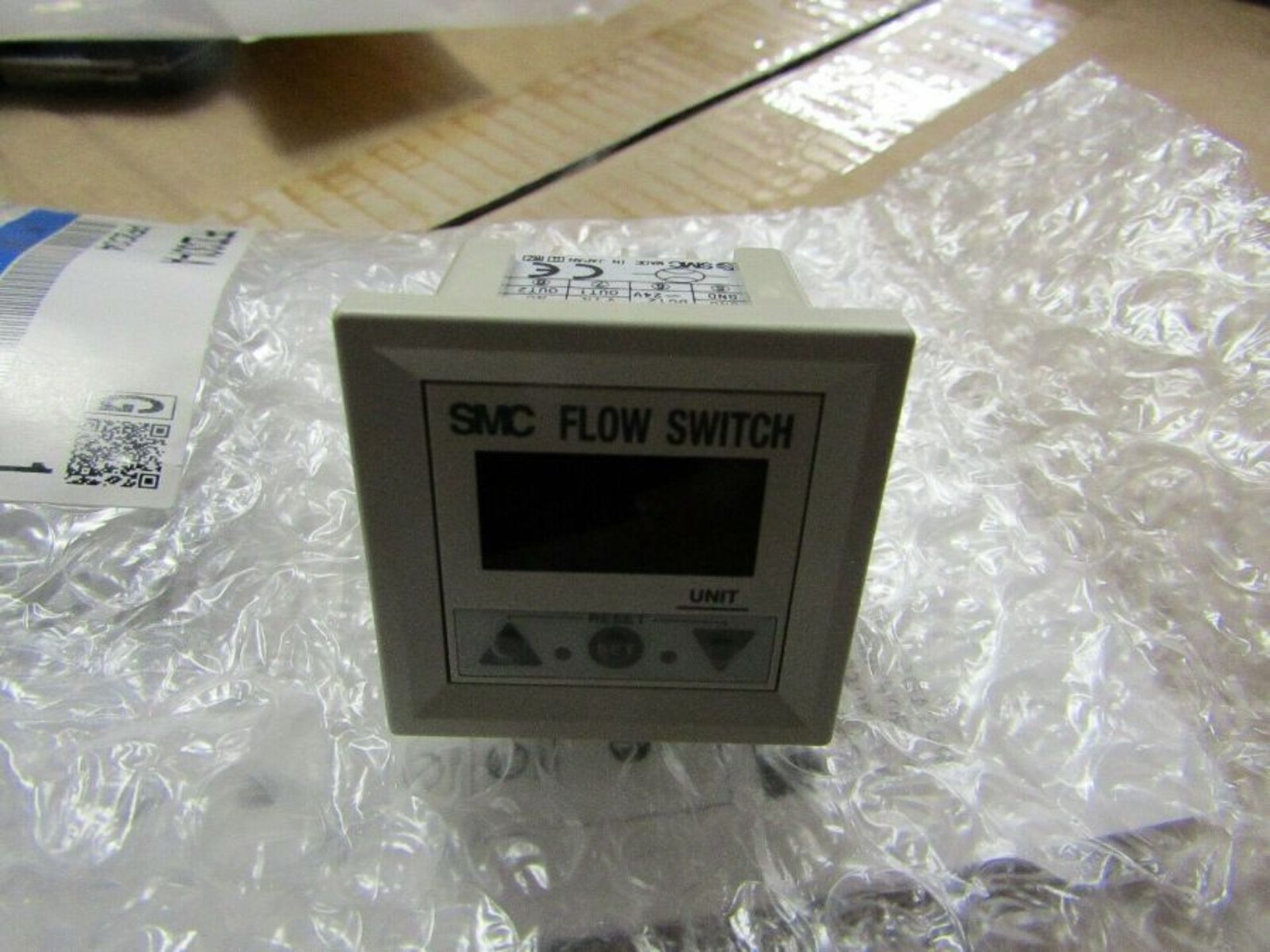 SMC, 45 L/min Digital Flow Controller PNP Output 12-- 24 V dc, LED - Sie 5372855