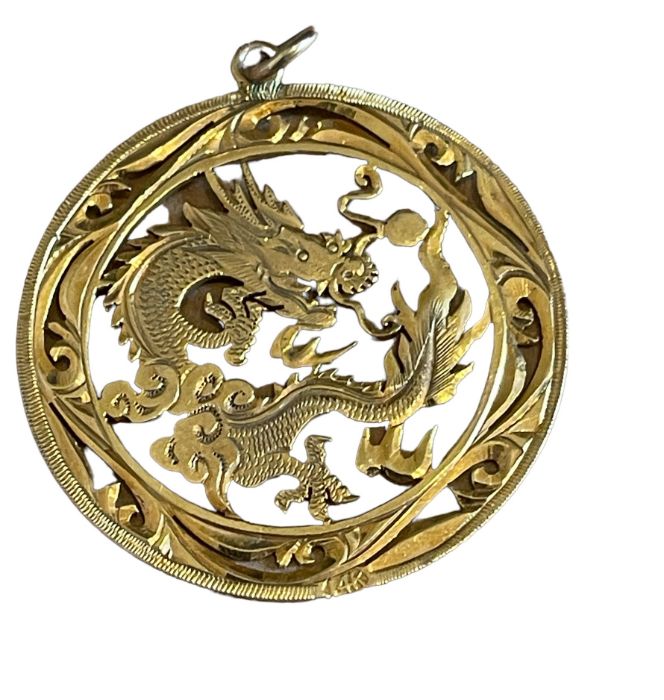 14ct Gold Dragon Pendant - 37mm diameter and 4.8 grams weight.