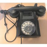 Vintage 332 Black Bakelite Phone.