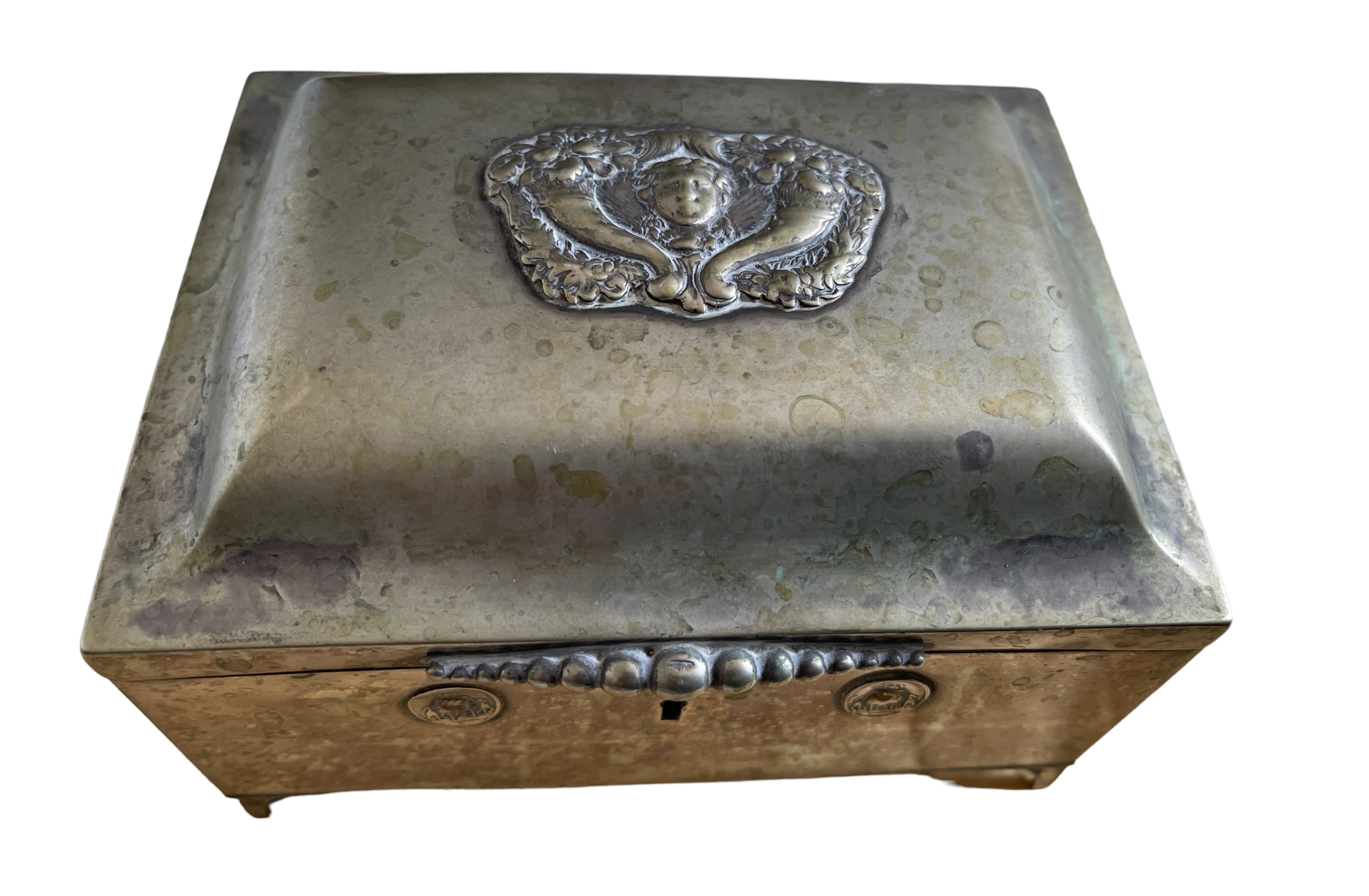 Antique German Silver Casket - 14.2cm L x 10.4cm W - 10cm T - 525 grams.