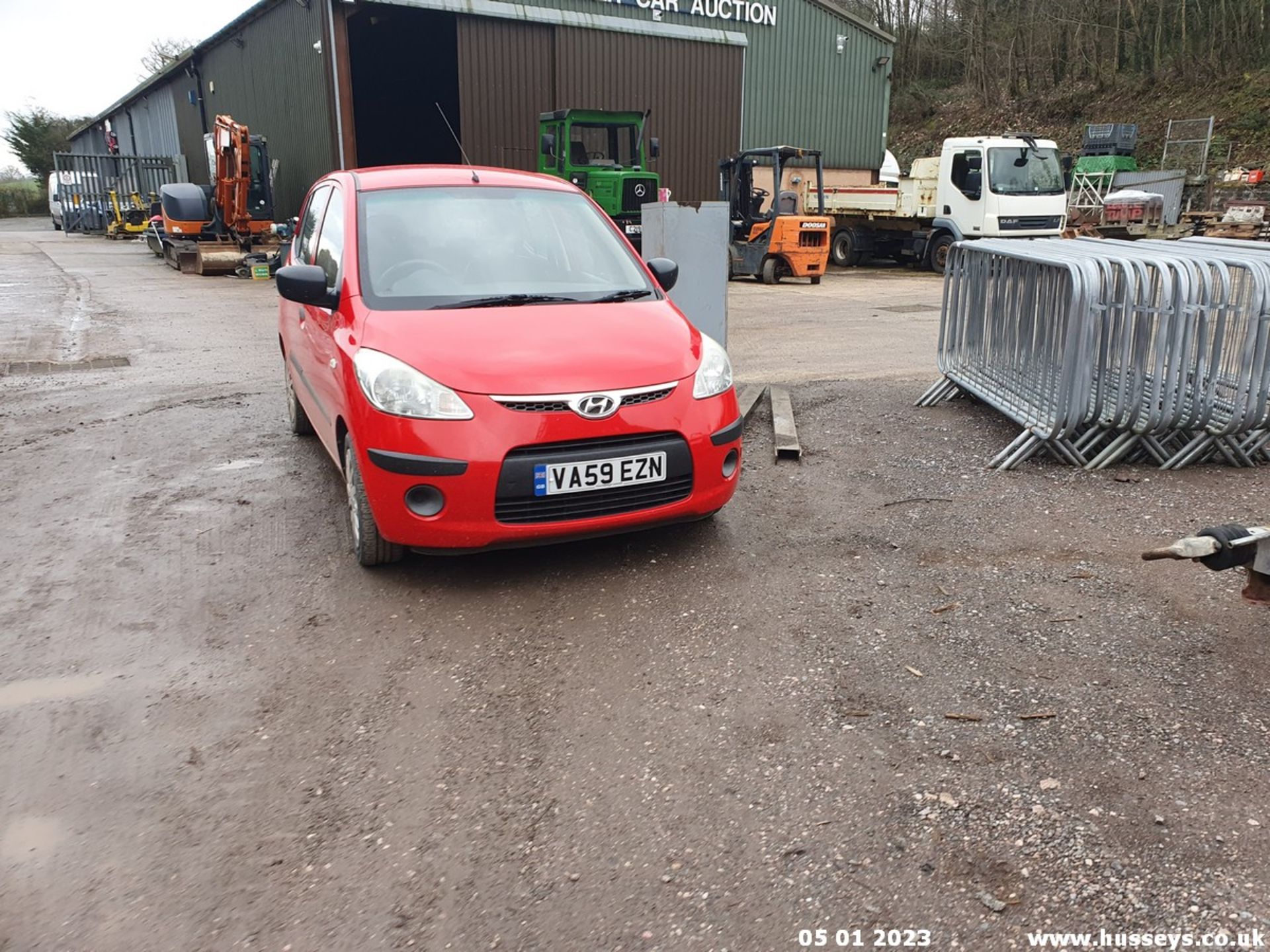 10/59 HYUNDAI I10 CLASSIC - 1248cc 5dr Hatchback (Red, 73k) - Image 4 of 32