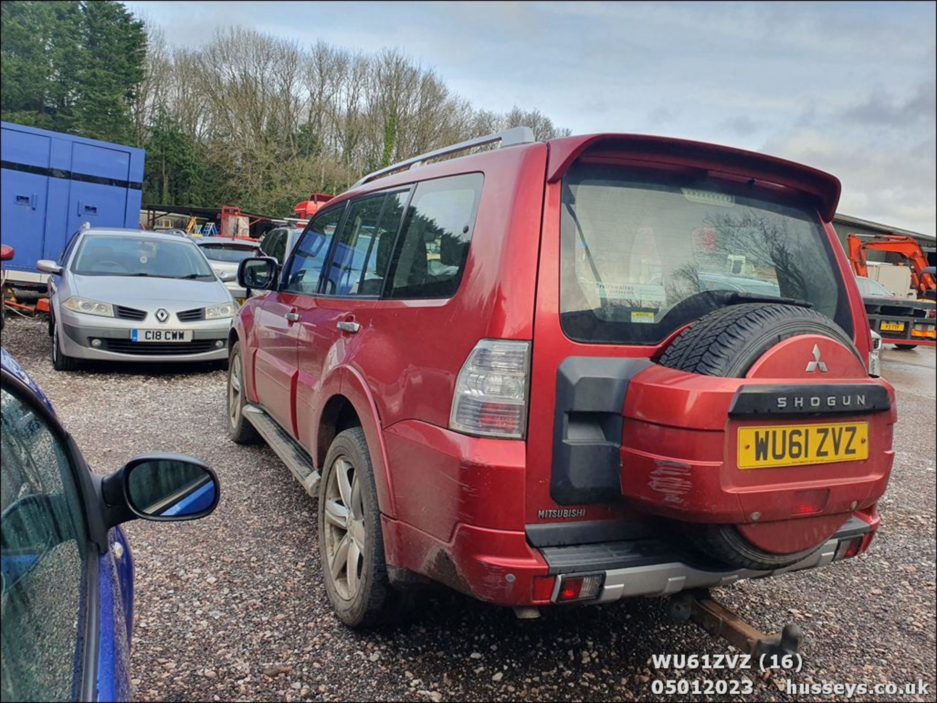 11/61 MITSUBISHI SHOGUN DIAMOND DI-D LWB A - 3200cc 5dr Estate (Red, 161k) - Image 16 of 41