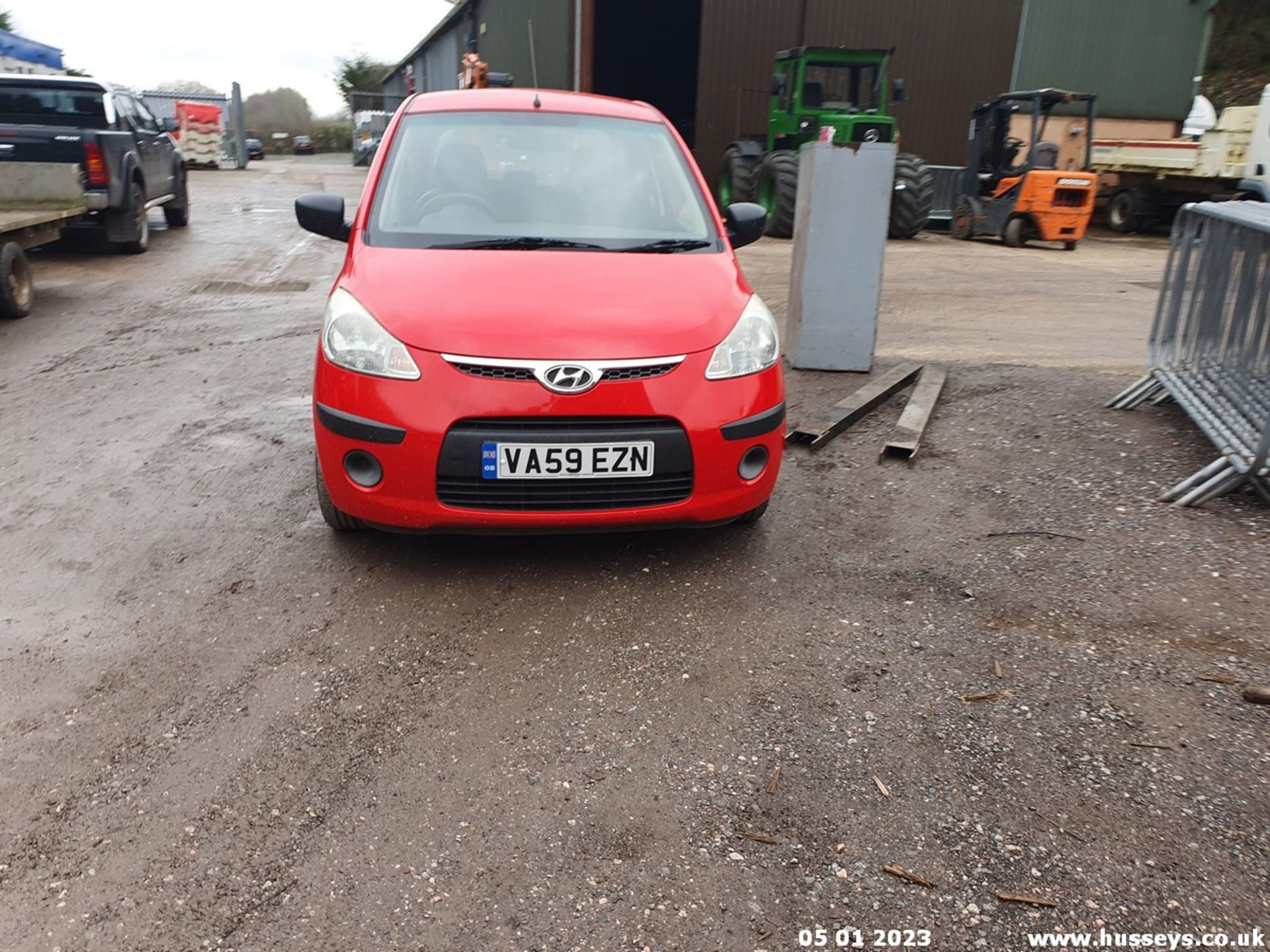 10/59 HYUNDAI I10 CLASSIC - 1248cc 5dr Hatchback (Red, 73k) - Image 6 of 32