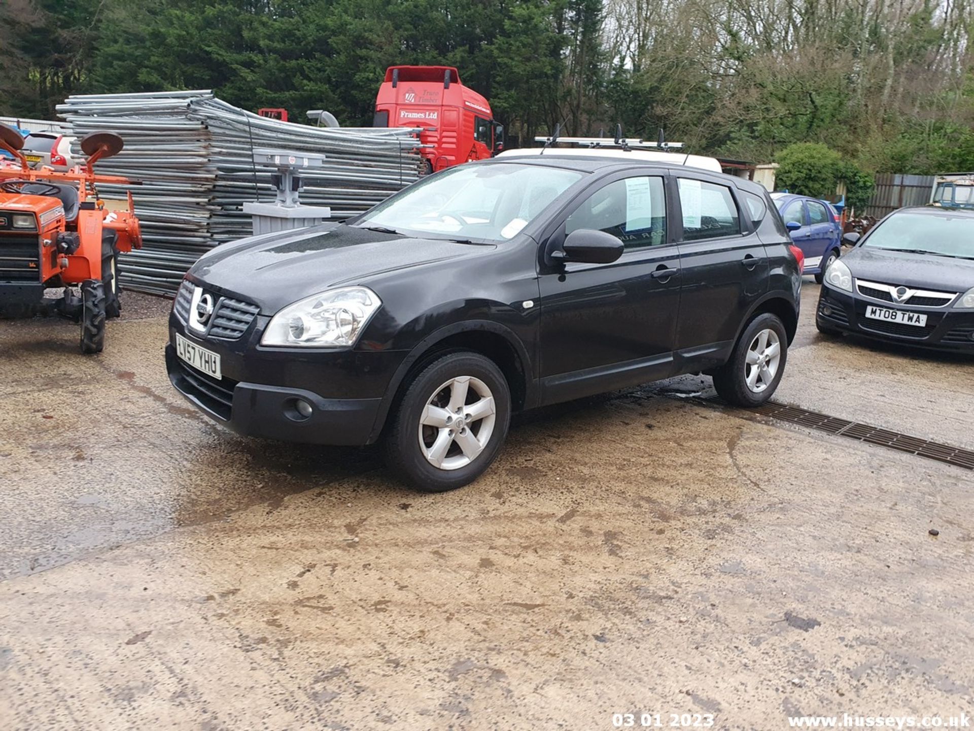 07/57 NISSAN QASHQAI ACENTA DCI 2WD - 1461cc 5dr Hatchback (Black, 150k) - Image 3 of 26