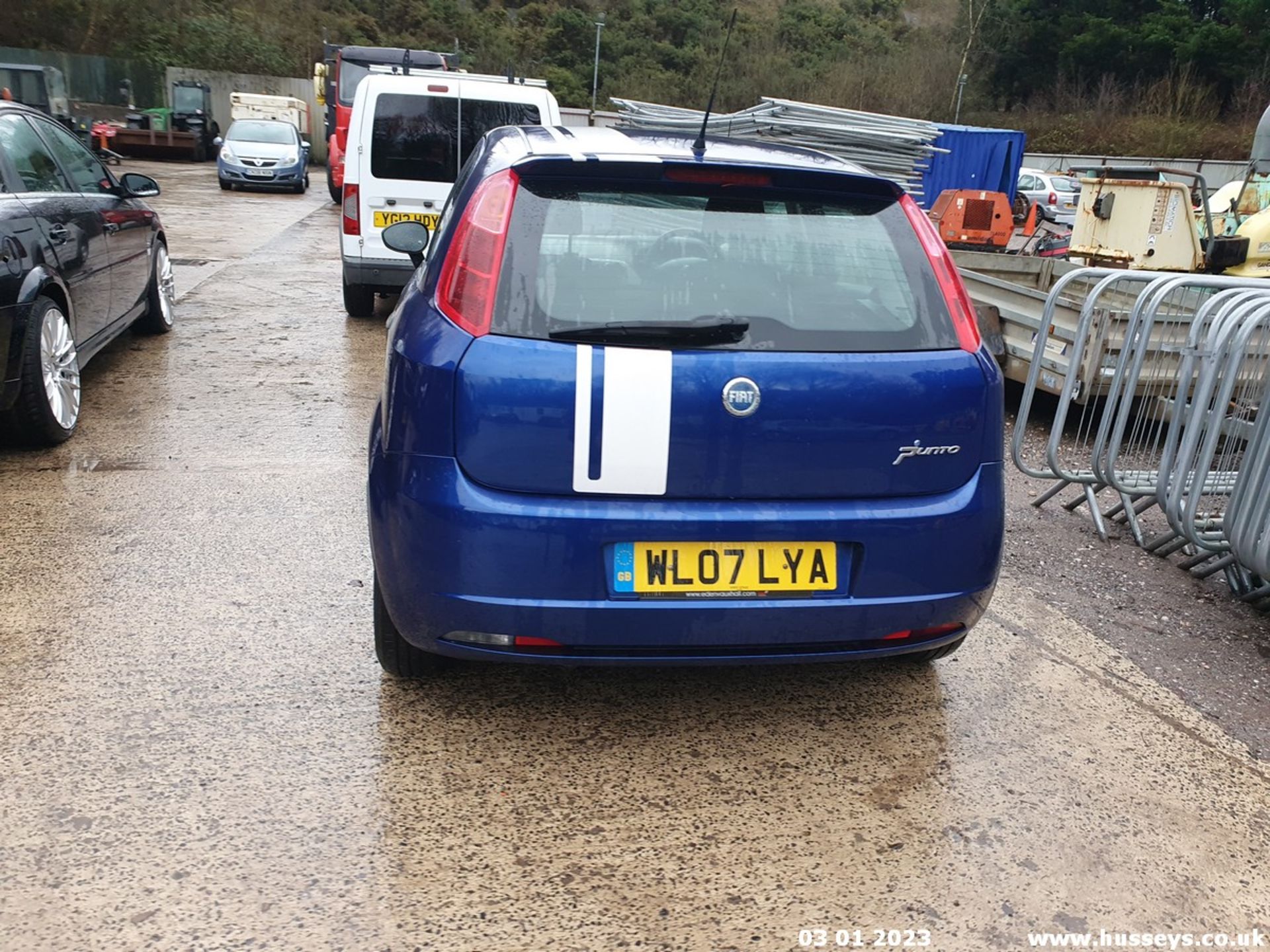 07/07 FIAT PUNTO ACTIVE - 1242cc 5dr Hatchback (Blue, 110k) - Image 7 of 31