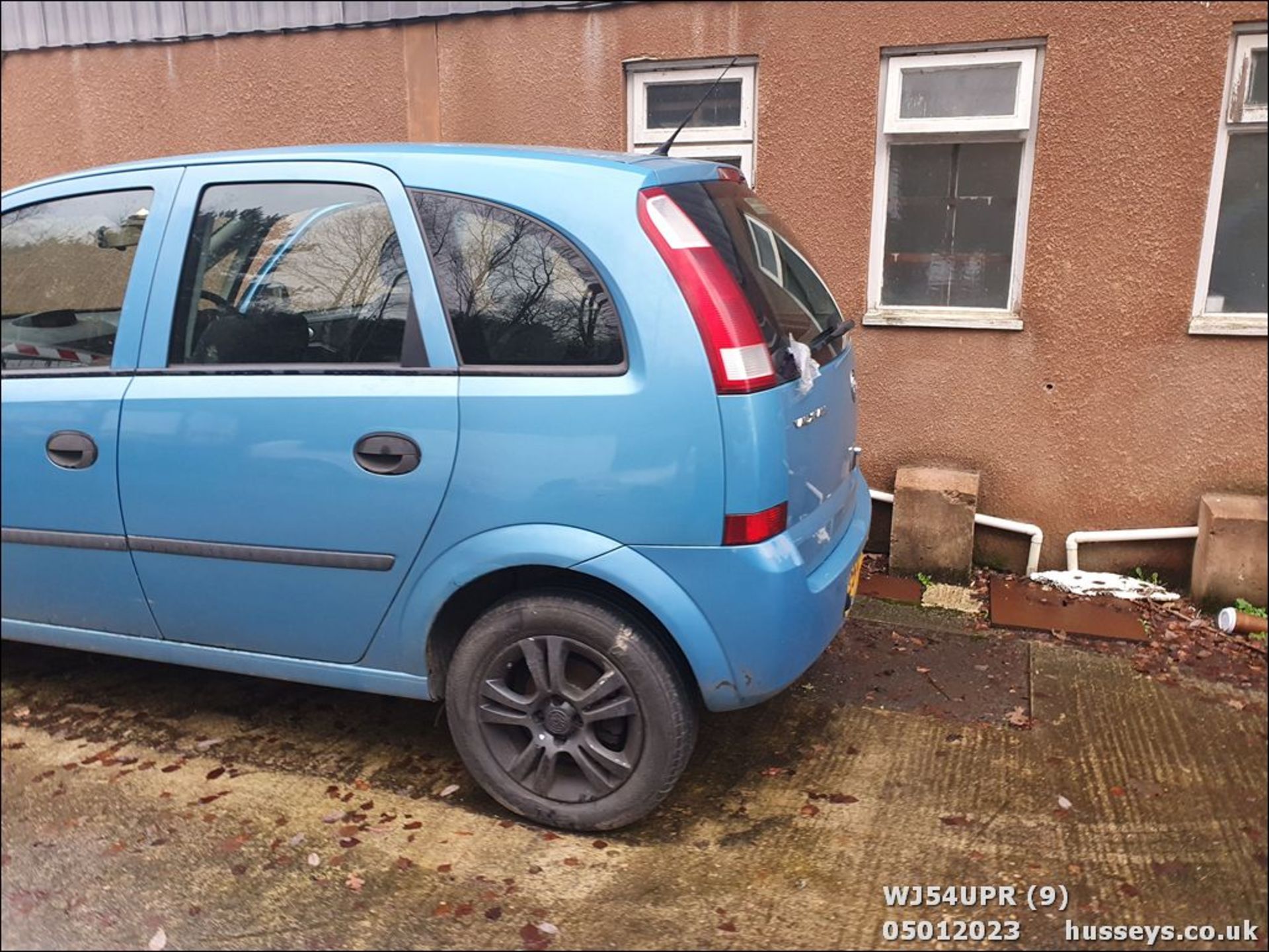 04/54 VAUXHALL MERIVA LIFE 8V - 1598cc 5dr MPV (Blue) - Image 9 of 32