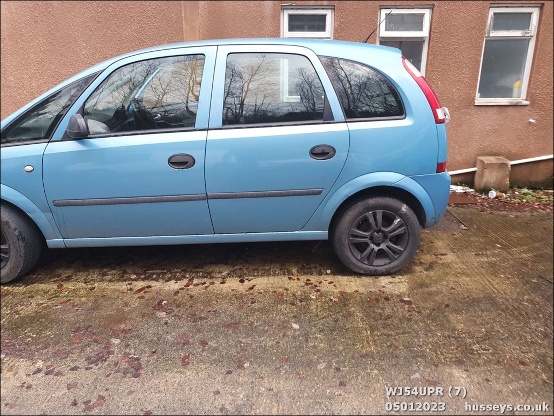 04/54 VAUXHALL MERIVA LIFE 8V - 1598cc 5dr MPV (Blue) - Image 7 of 32