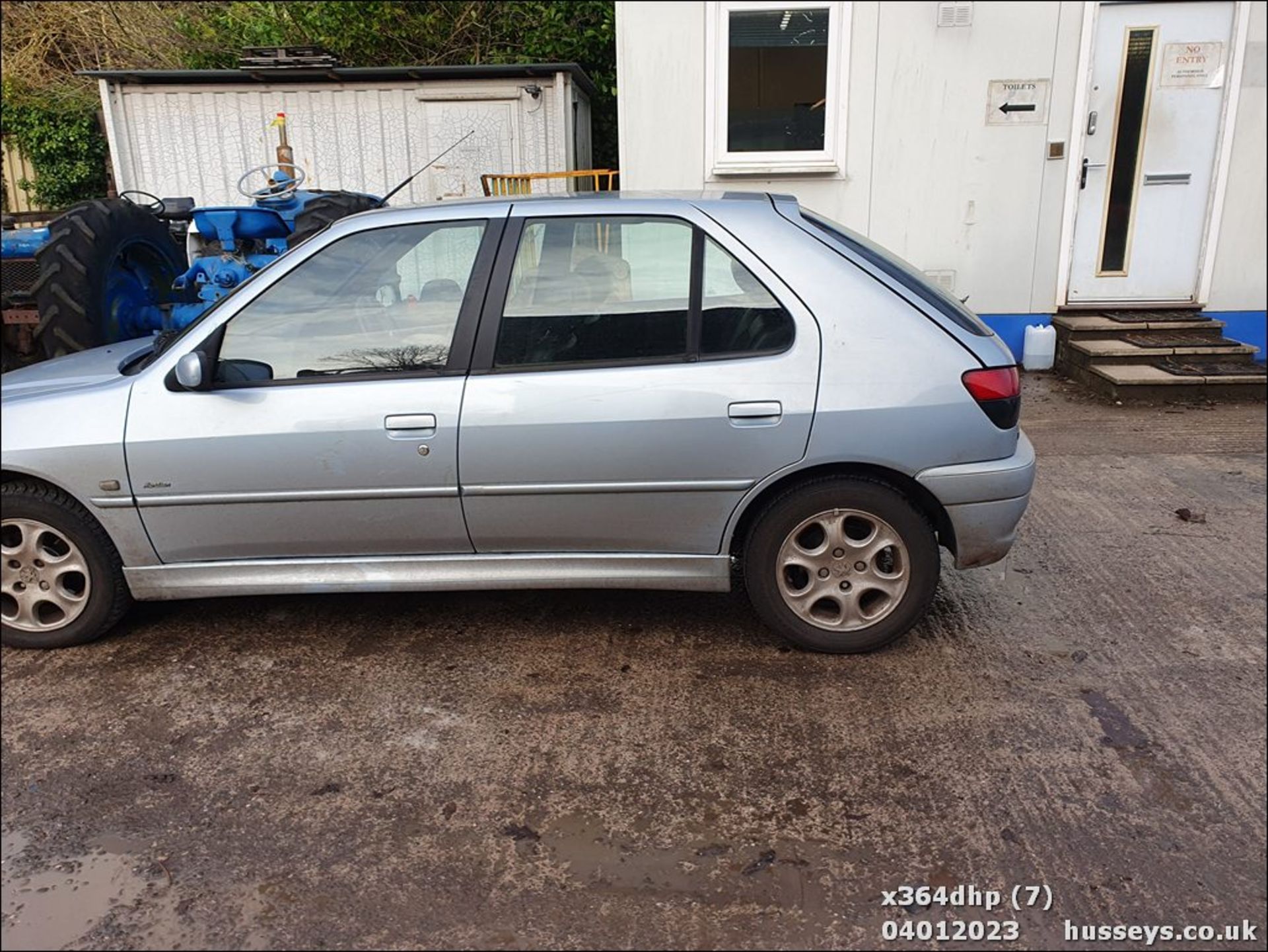 2000 PEUGEOT 306 MERIDIAN HDI (90) - 1997cc 5dr Hatchback (Silver) - Image 7 of 25