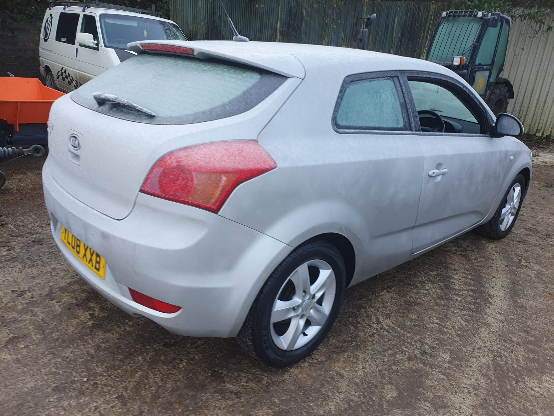 08/08 KIA PRO CEE'D ZR-7 - 1396cc 3dr Hatchback (Silver, 76k) - Image 9 of 33