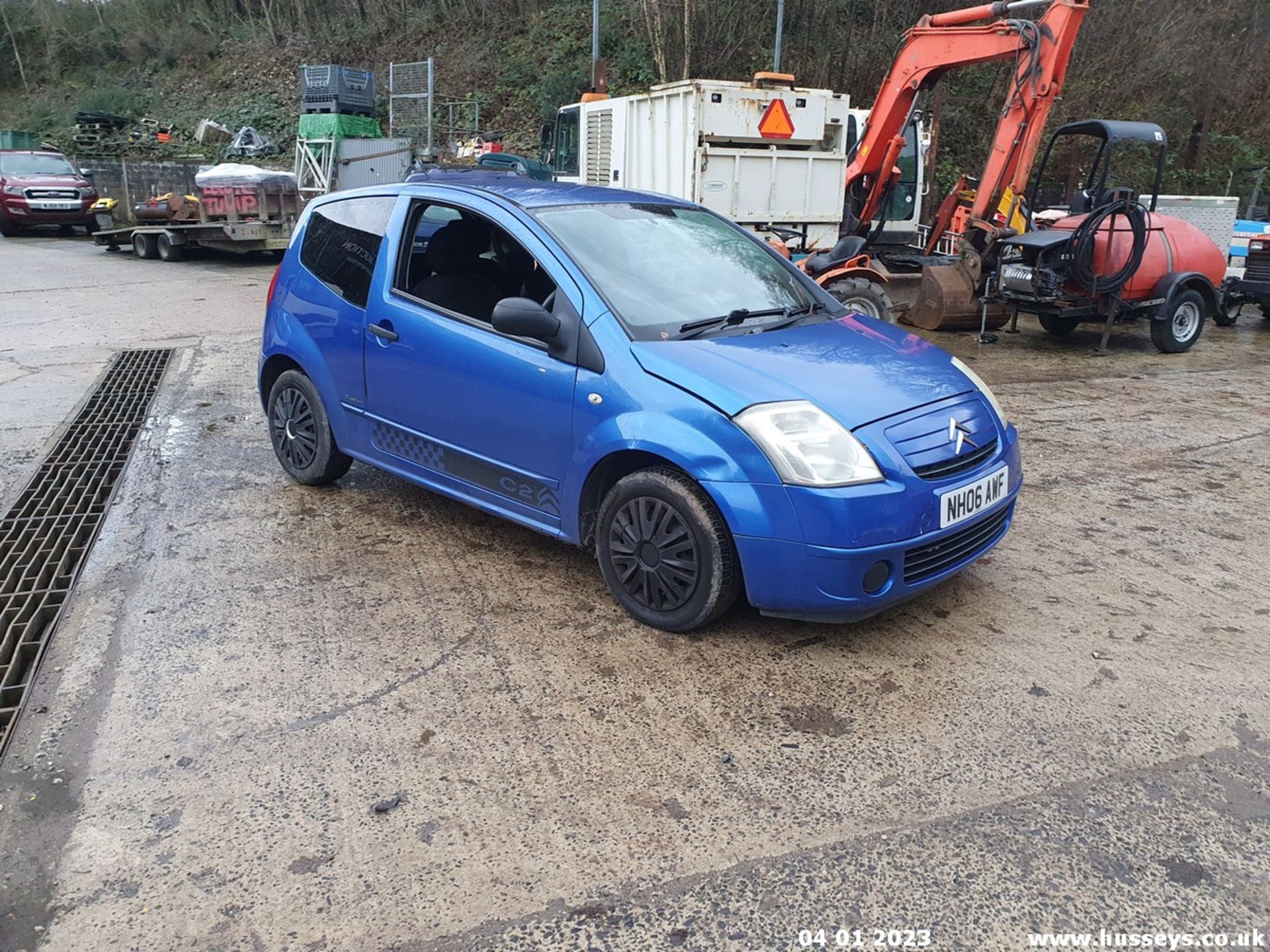 06/06 CITROEN C2 DESIGN - 1124cc 3dr Hatchback (Blue, 113k) - Image 2 of 41