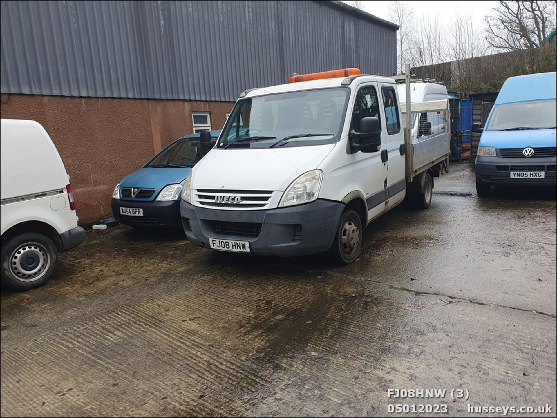 08/08 IVECO DAILY 35C12 MWB - 2287cc 4dr (White, 108k) - Image 4 of 15