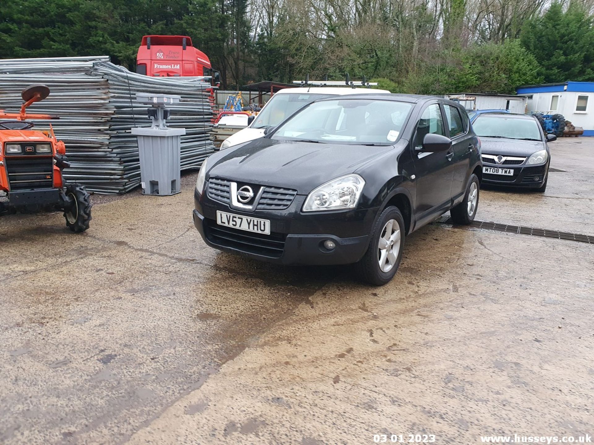 07/57 NISSAN QASHQAI ACENTA DCI 2WD - 1461cc 5dr Hatchback (Black, 150k) - Image 5 of 26