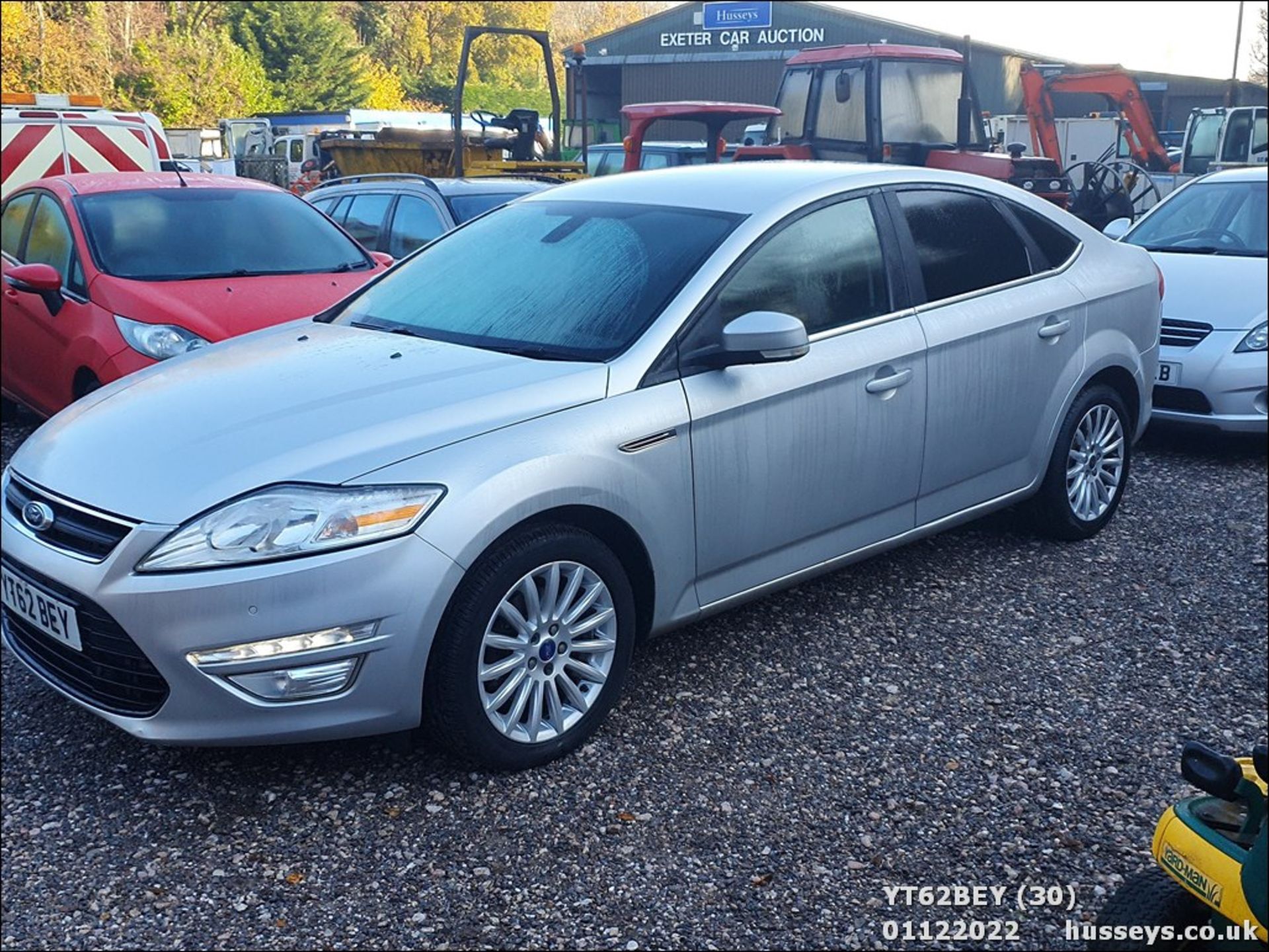 12/62 FORD MONDEO ZETEC BUSINESS EDN - 1997cc 5dr Hatchback (Silver, 204k) - Image 30 of 31