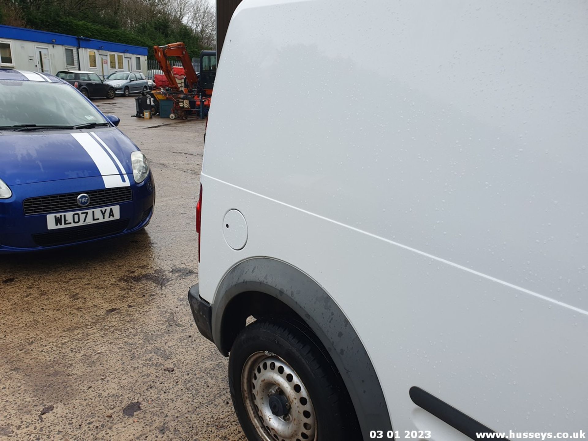 12/12 FORD TRANSIT CONNECT 90 T200 - 1753cc Van (White, 100k) - Image 9 of 20
