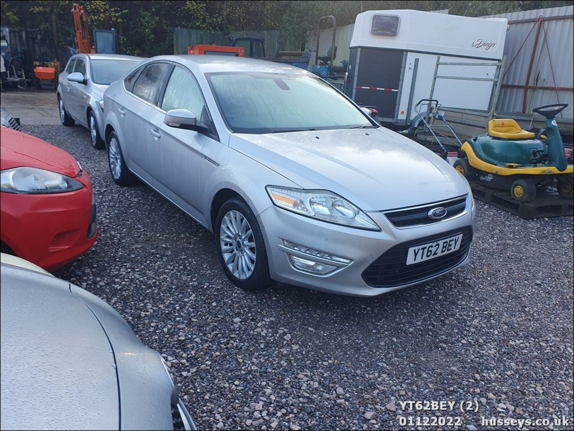 12/62 FORD MONDEO ZETEC BUSINESS EDN - 1997cc 5dr Hatchback (Silver, 204k) - Image 3 of 31