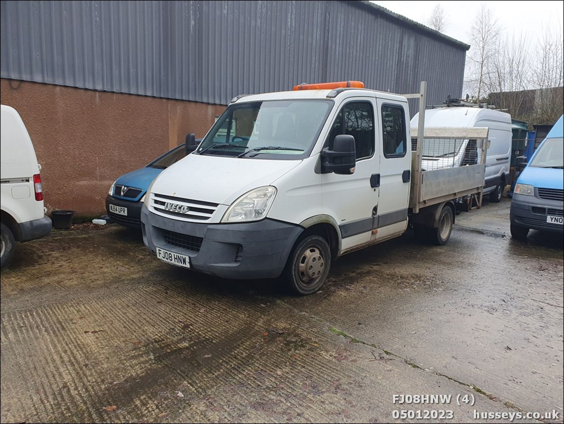 08/08 IVECO DAILY 35C12 MWB - 2287cc 4dr (White, 108k) - Image 5 of 15