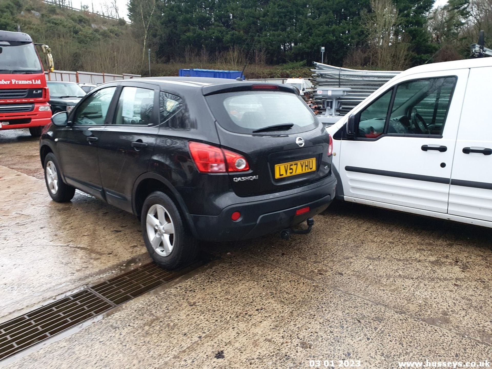 07/57 NISSAN QASHQAI ACENTA DCI 2WD - 1461cc 5dr Hatchback (Black, 150k) - Image 12 of 26