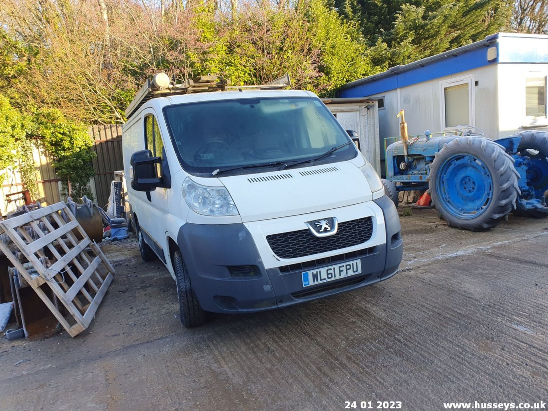 12/61 PEUGEOT BOXER 330 L1H1 HDI - 2198cc 5dr Van (White, 94k) - Image 8 of 35