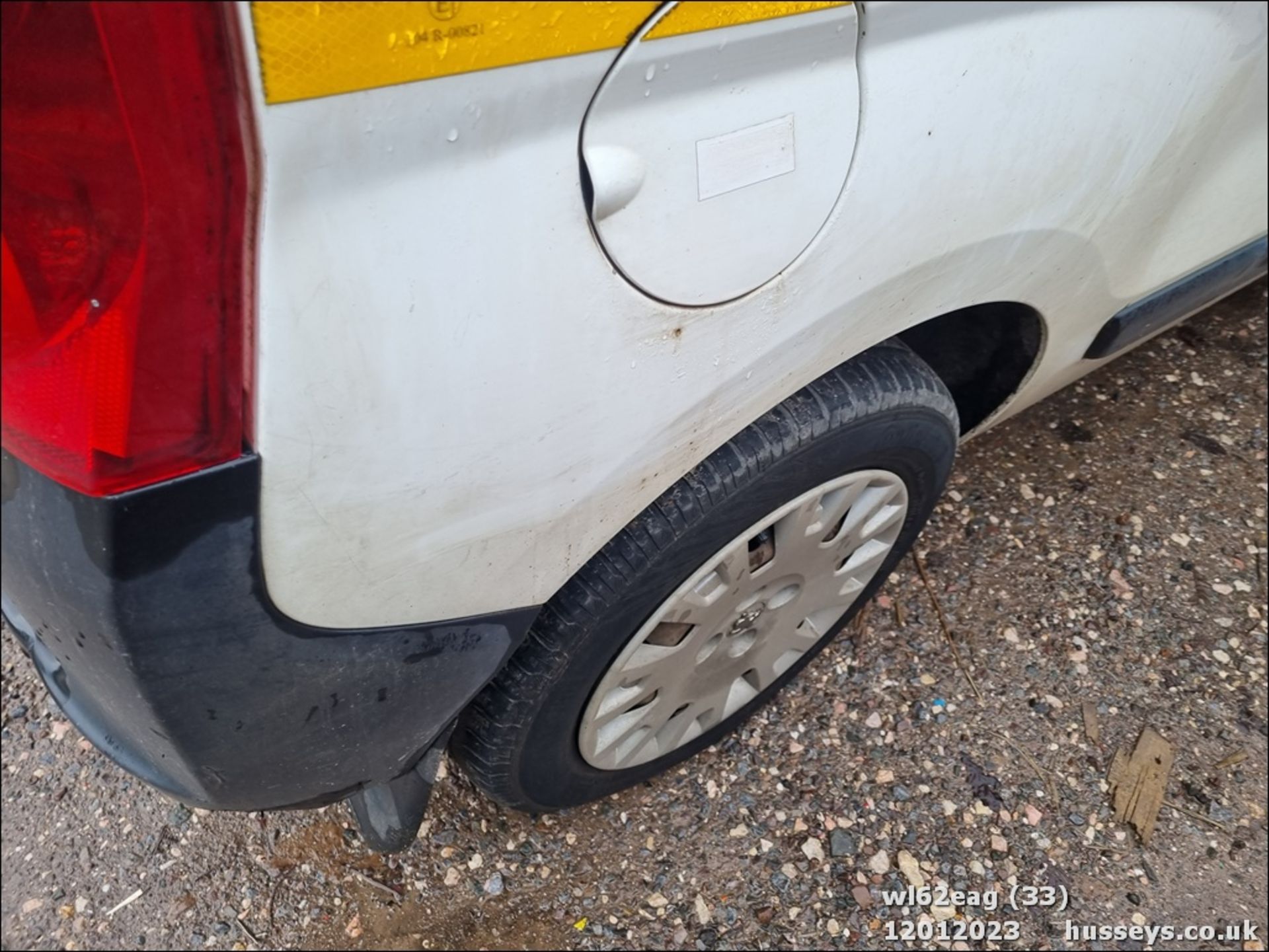 12/62 PEUGEOT BIPPER SE HDI - 1248cc 5dr Van (White, 117k) - Image 33 of 41