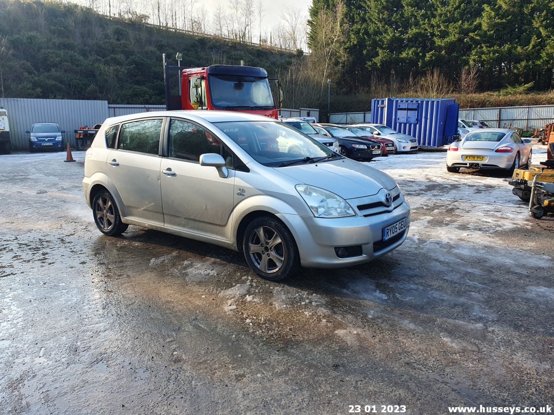 05/05 TOYOTA COROLLA VERSO D-4D T3 - 1995cc 5dr MPV (Silver, 129k) - Image 3 of 33