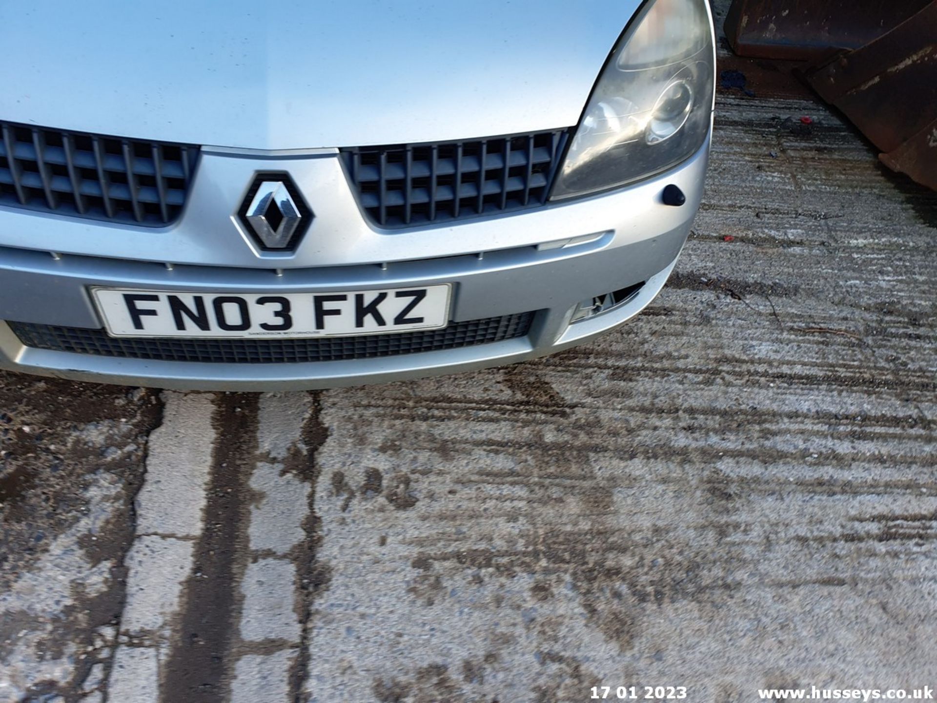 03/03 RENAULT CLIO SPORT - 1998cc 3dr Hatchback (Silver, 148k) - Image 13 of 25