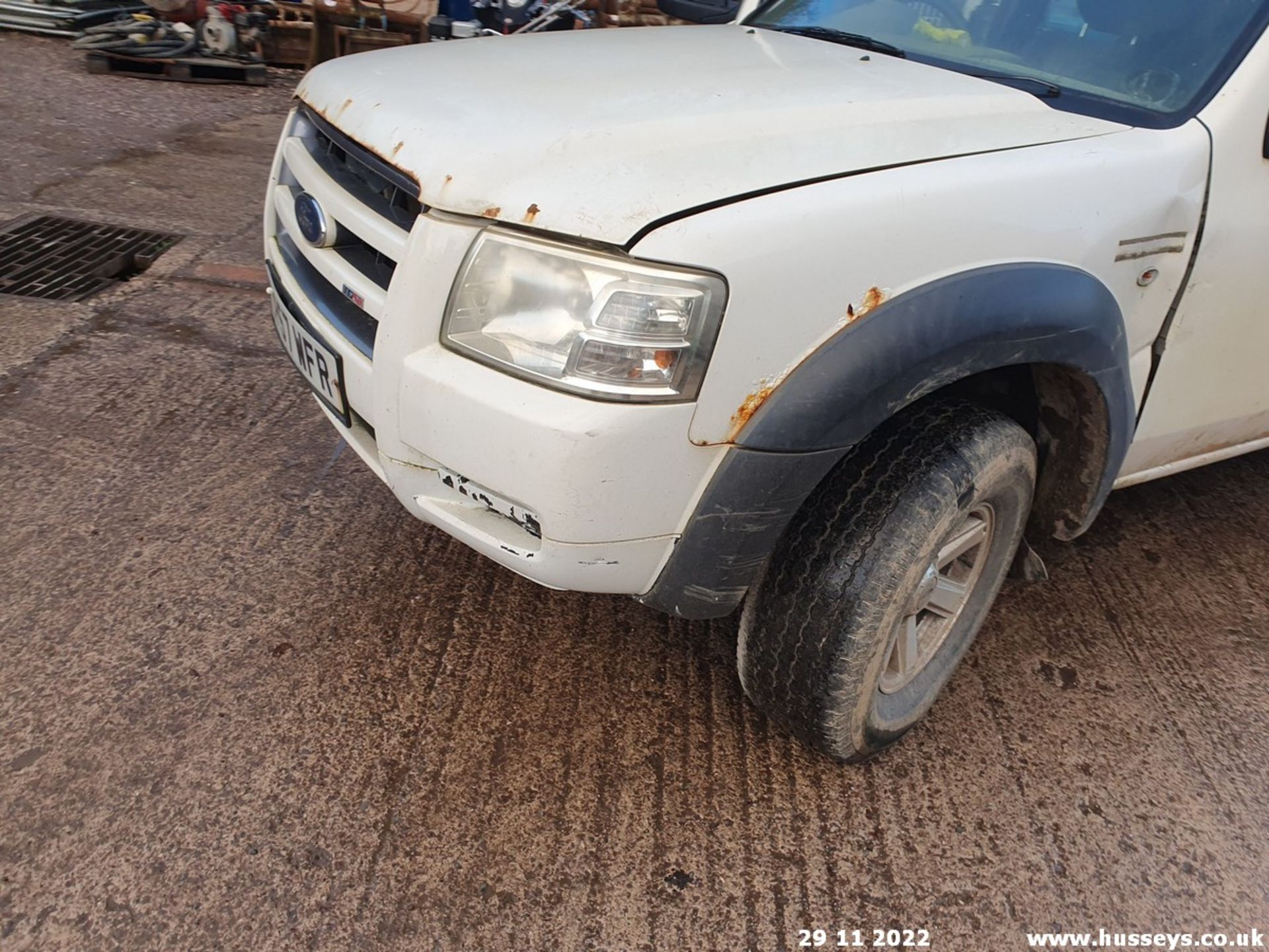 08/57 FORD RANGER D/C 4WD - 2500cc 5dr Pickup (White) - Image 31 of 42