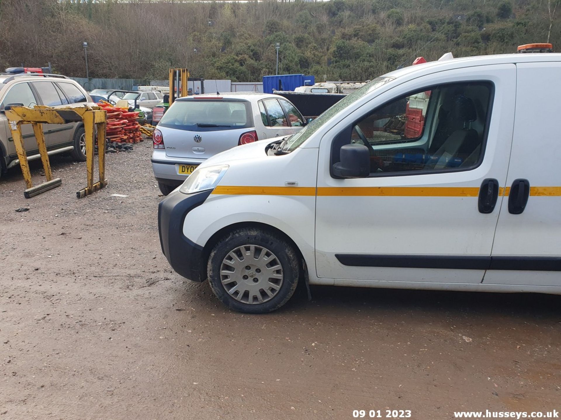 13/13 PEUGEOT BIPPER SE HDI - 1248cc 5dr Van (White, 137k) - Image 7 of 37