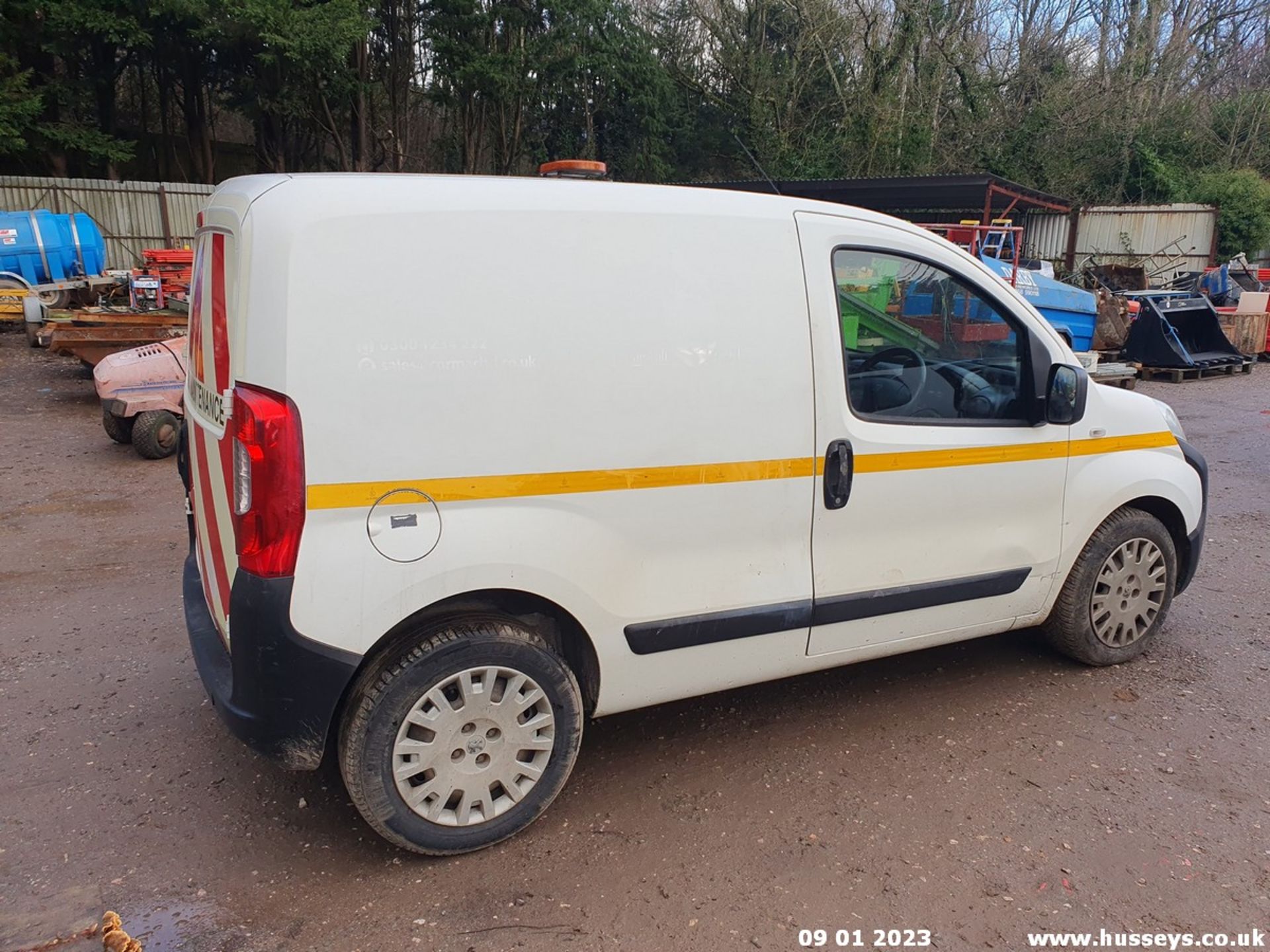 13/13 PEUGEOT BIPPER SE HDI - 1248cc 5dr Van (White, 137k) - Image 15 of 37