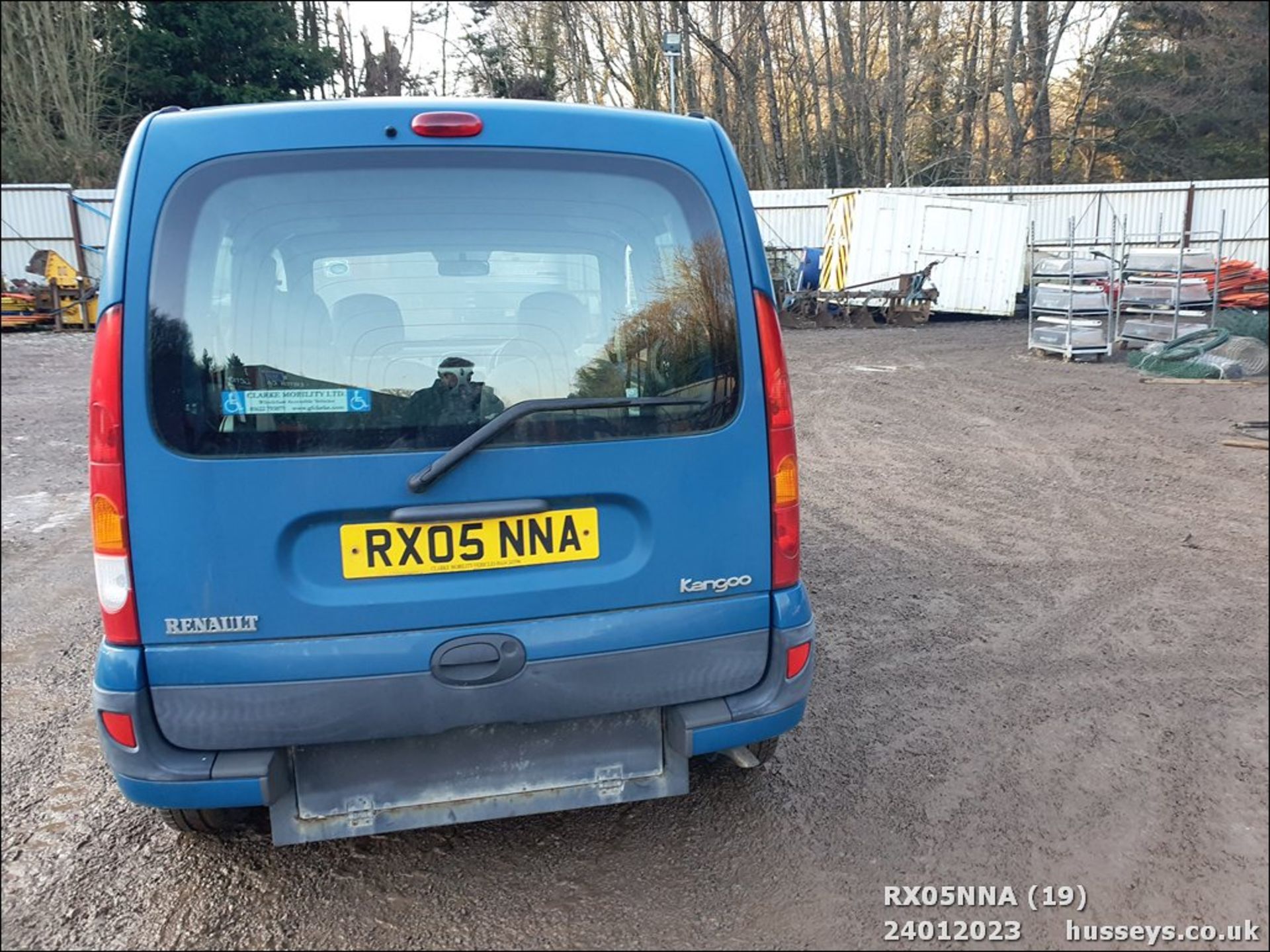 05/05 RENAULT KANGOO EXPRESSION 16V - 1149cc 5dr MPV (Blue) - Image 19 of 45