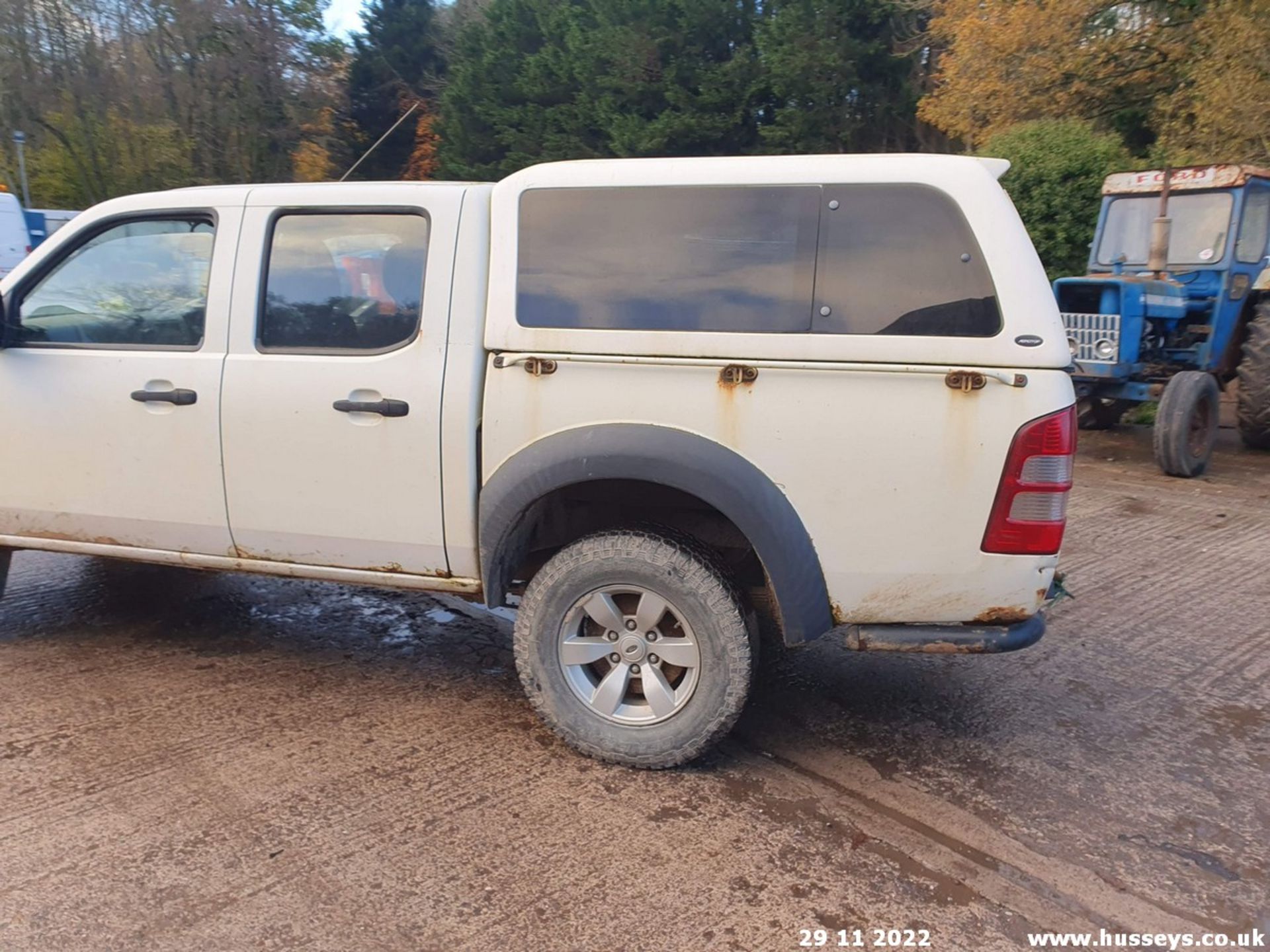 08/57 FORD RANGER D/C 4WD - 2500cc 5dr Pickup (White) - Image 14 of 42