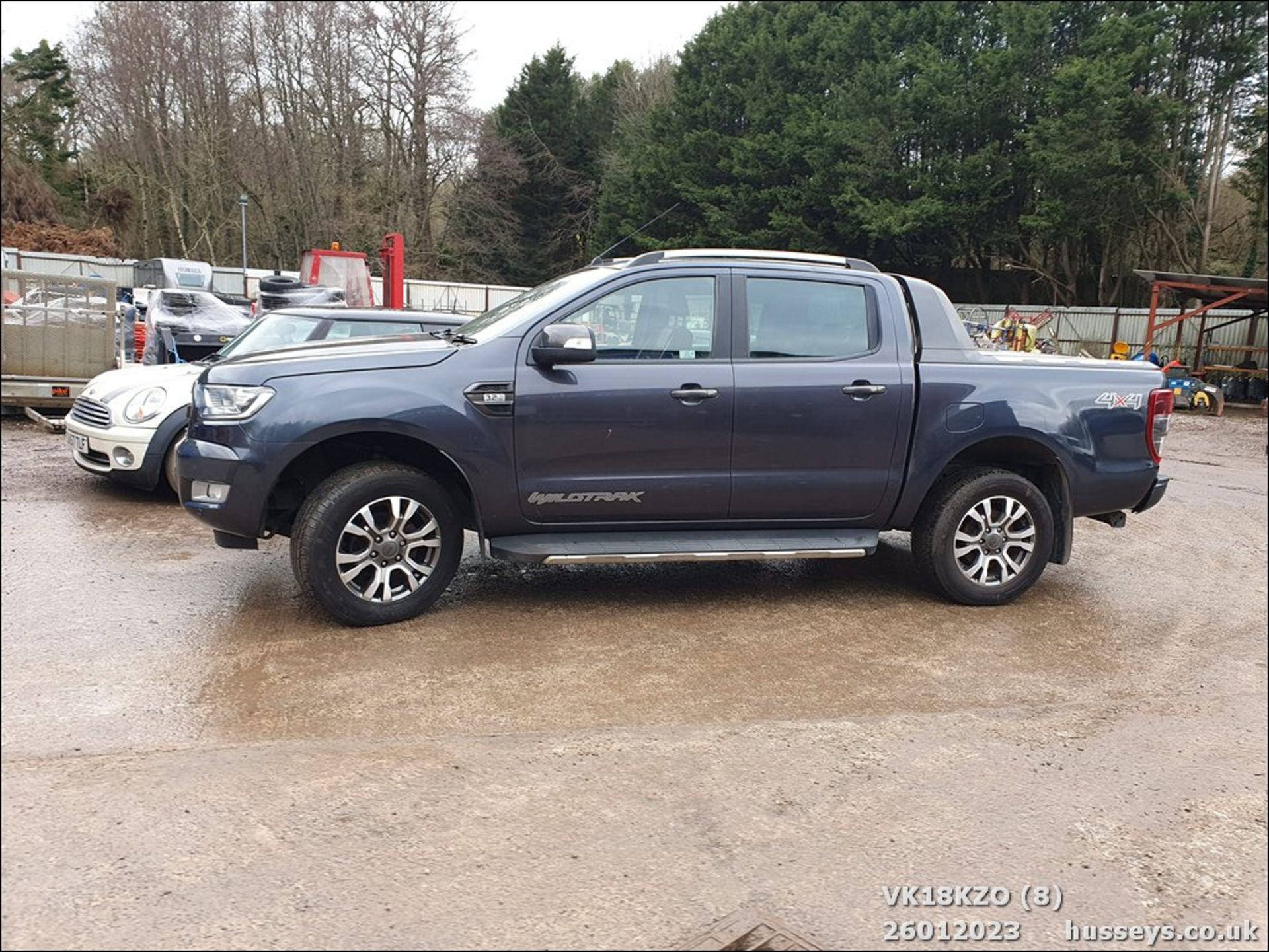 18/18 FORD RANGER WILDTRAK 4X4 DCB T - 3198cc 4dr Pickup (Grey) - Image 9 of 54