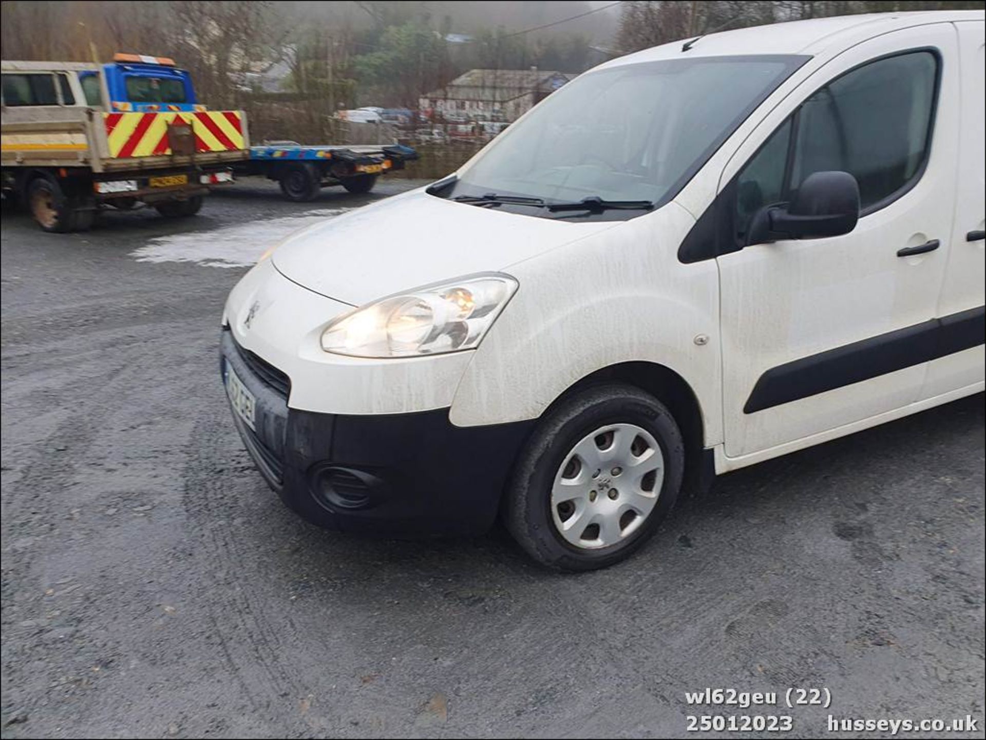 13/62 PEUGEOT PARTNER 625 SE L1 HDI - 1560cc 5dr Van (White, 98k) - Image 23 of 41