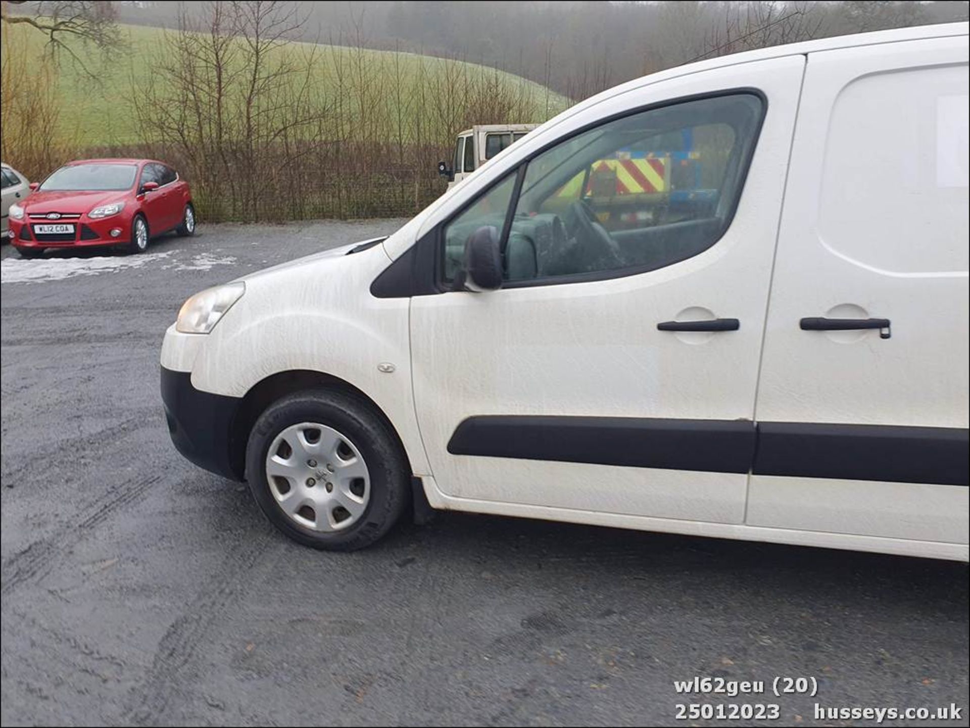 13/62 PEUGEOT PARTNER 625 SE L1 HDI - 1560cc 5dr Van (White, 98k) - Image 21 of 41