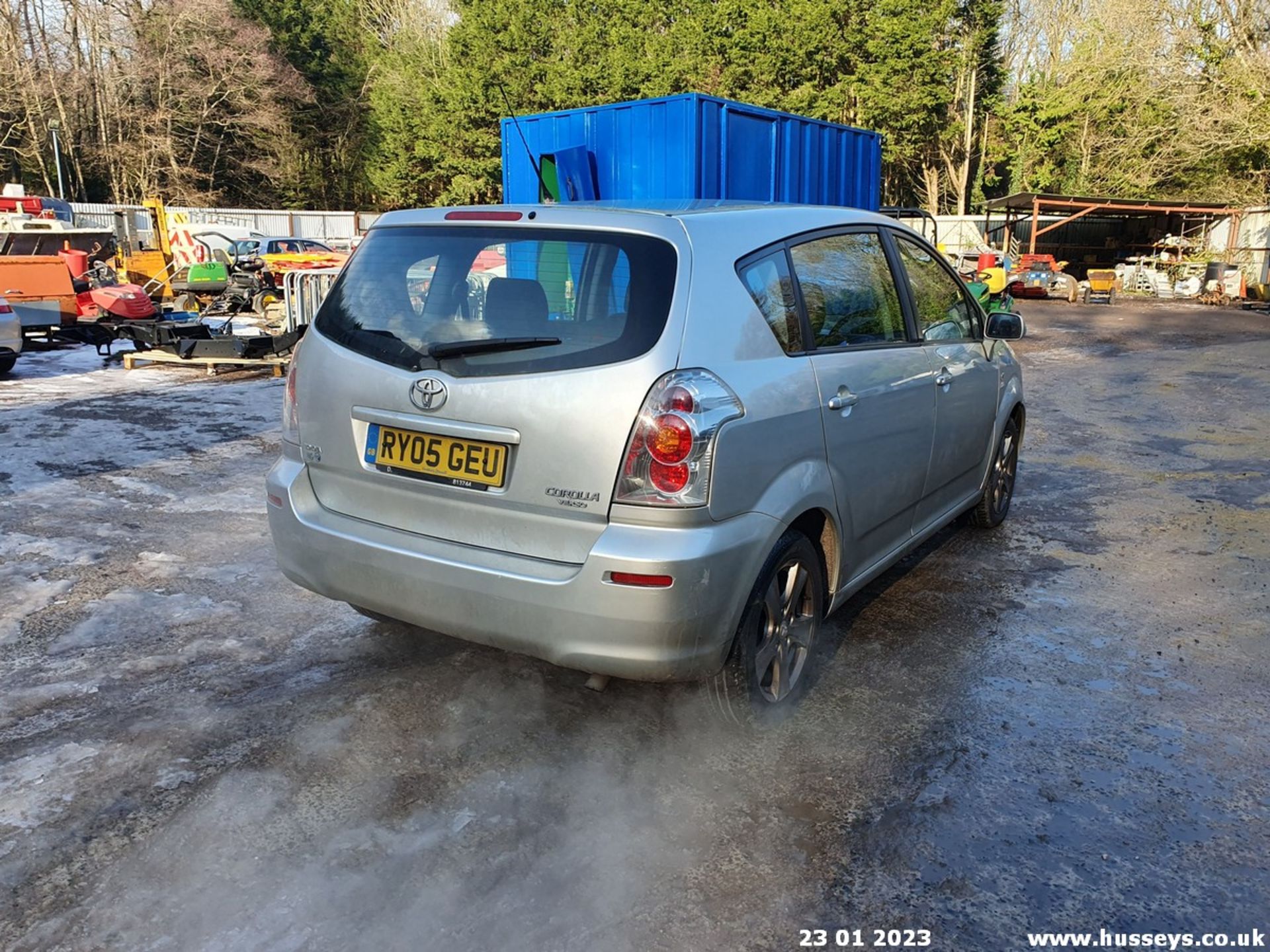 05/05 TOYOTA COROLLA VERSO D-4D T3 - 1995cc 5dr MPV (Silver, 129k) - Image 15 of 33