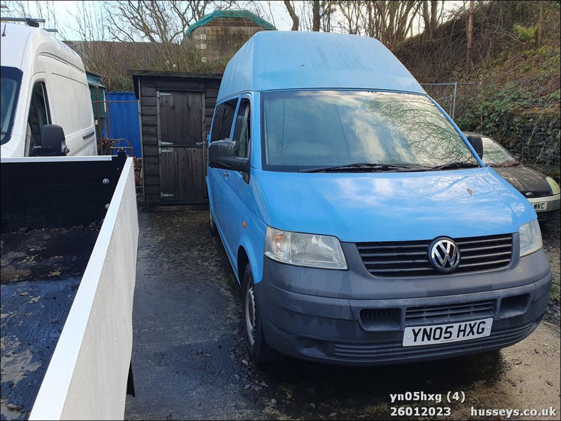 05/05 VOLKSWAGEN TRANSPORTER T30 130 TDI LWB A - 2460cc 5dr Van (Blue, 138k) - Image 5 of 35