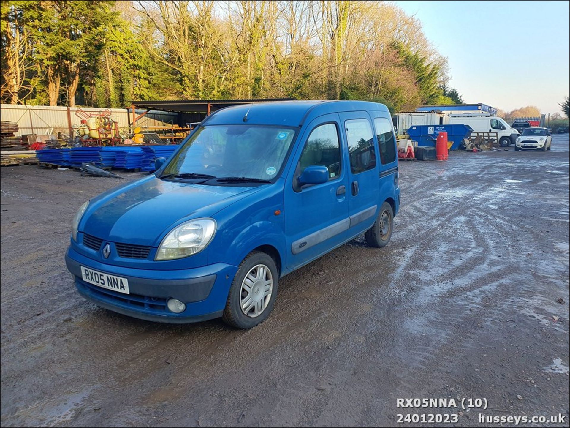 05/05 RENAULT KANGOO EXPRESSION 16V - 1149cc 5dr MPV (Blue) - Image 11 of 45