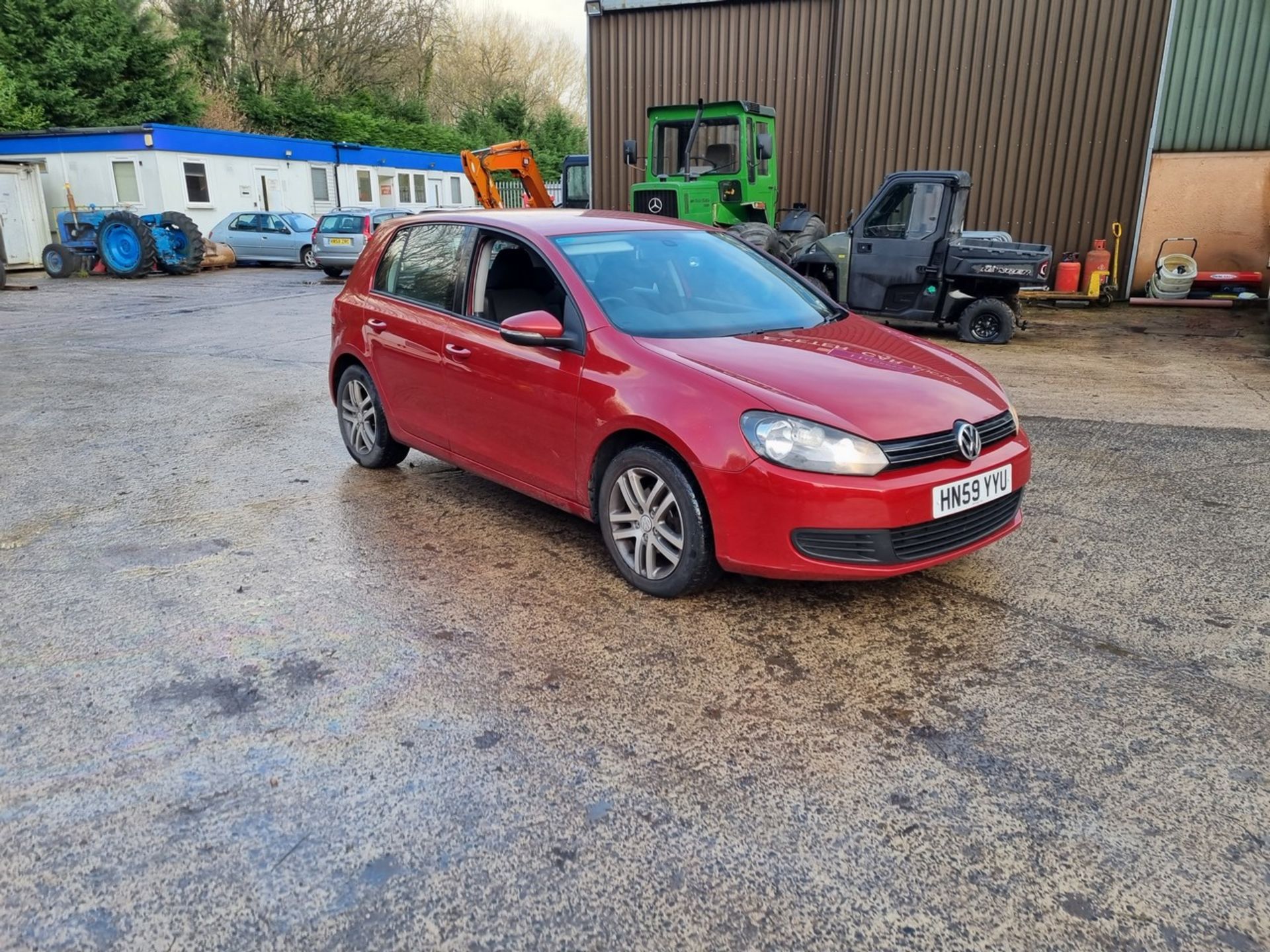 09/59 VOLKSWAGEN GOLF SE TDI S-A - 1598cc 5dr Hatchback (Red, 99k) - Image 3 of 45