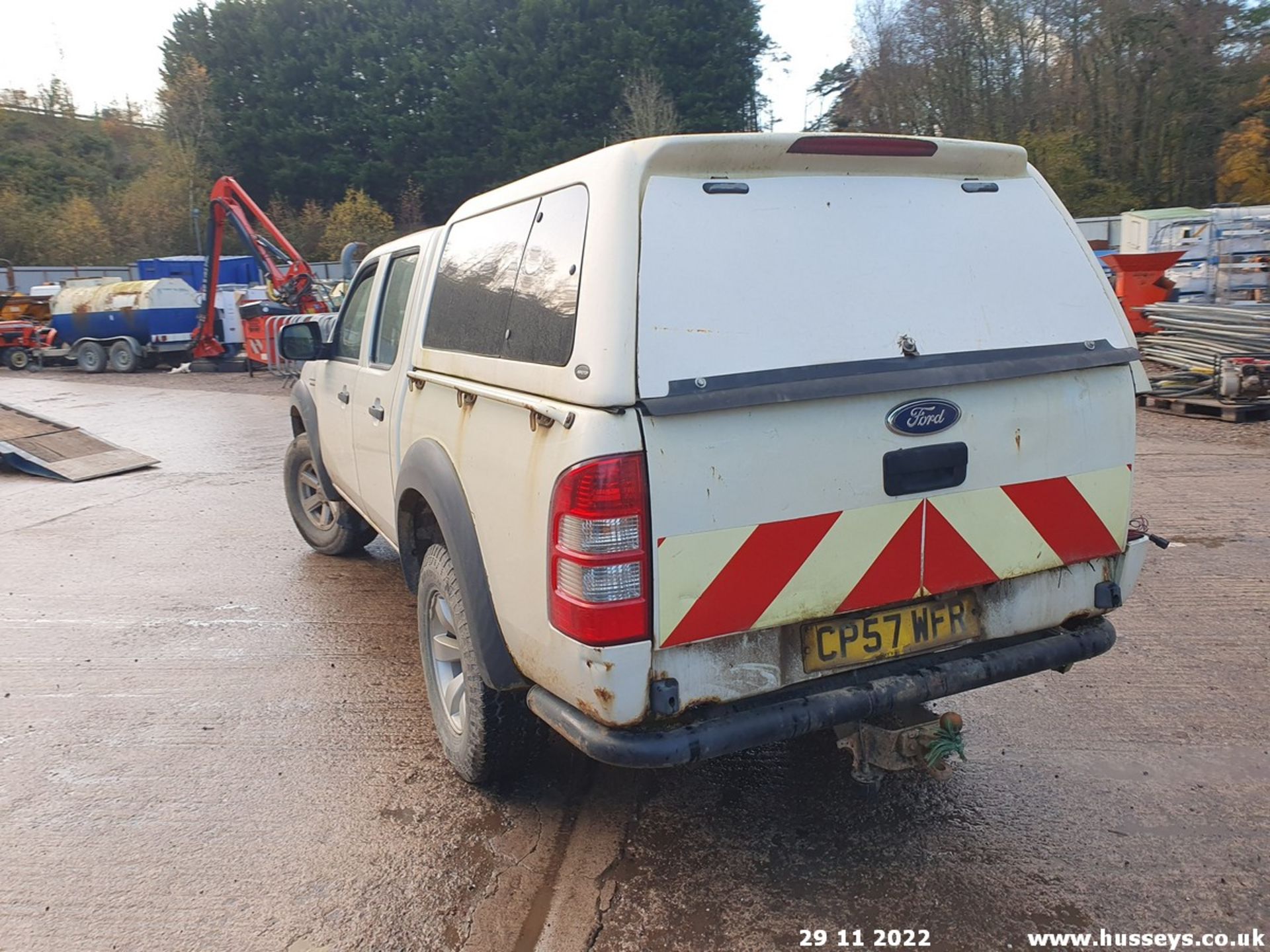 08/57 FORD RANGER D/C 4WD - 2500cc 5dr Pickup (White) - Image 17 of 42