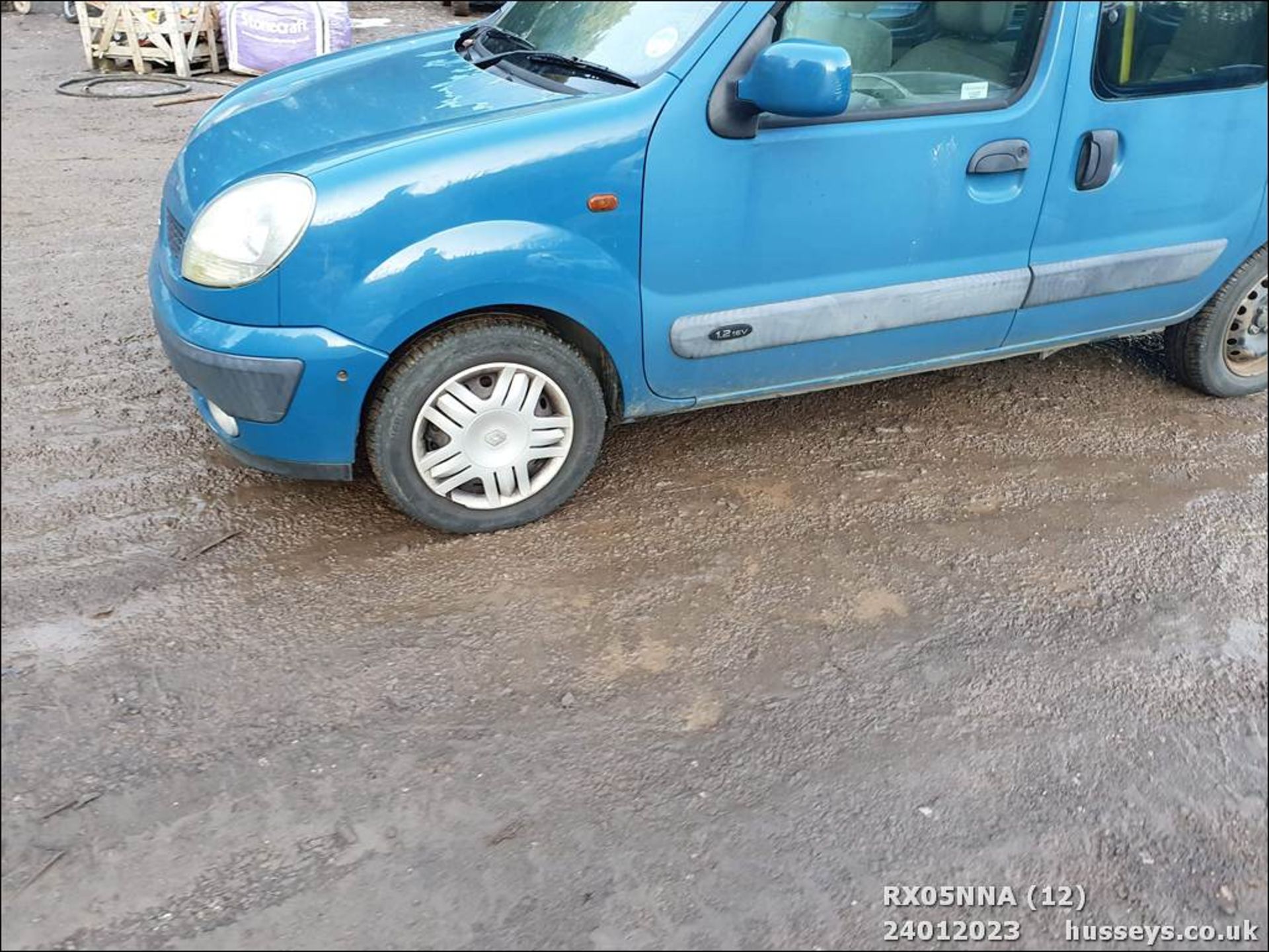 05/05 RENAULT KANGOO EXPRESSION 16V - 1149cc 5dr MPV (Blue) - Image 12 of 45