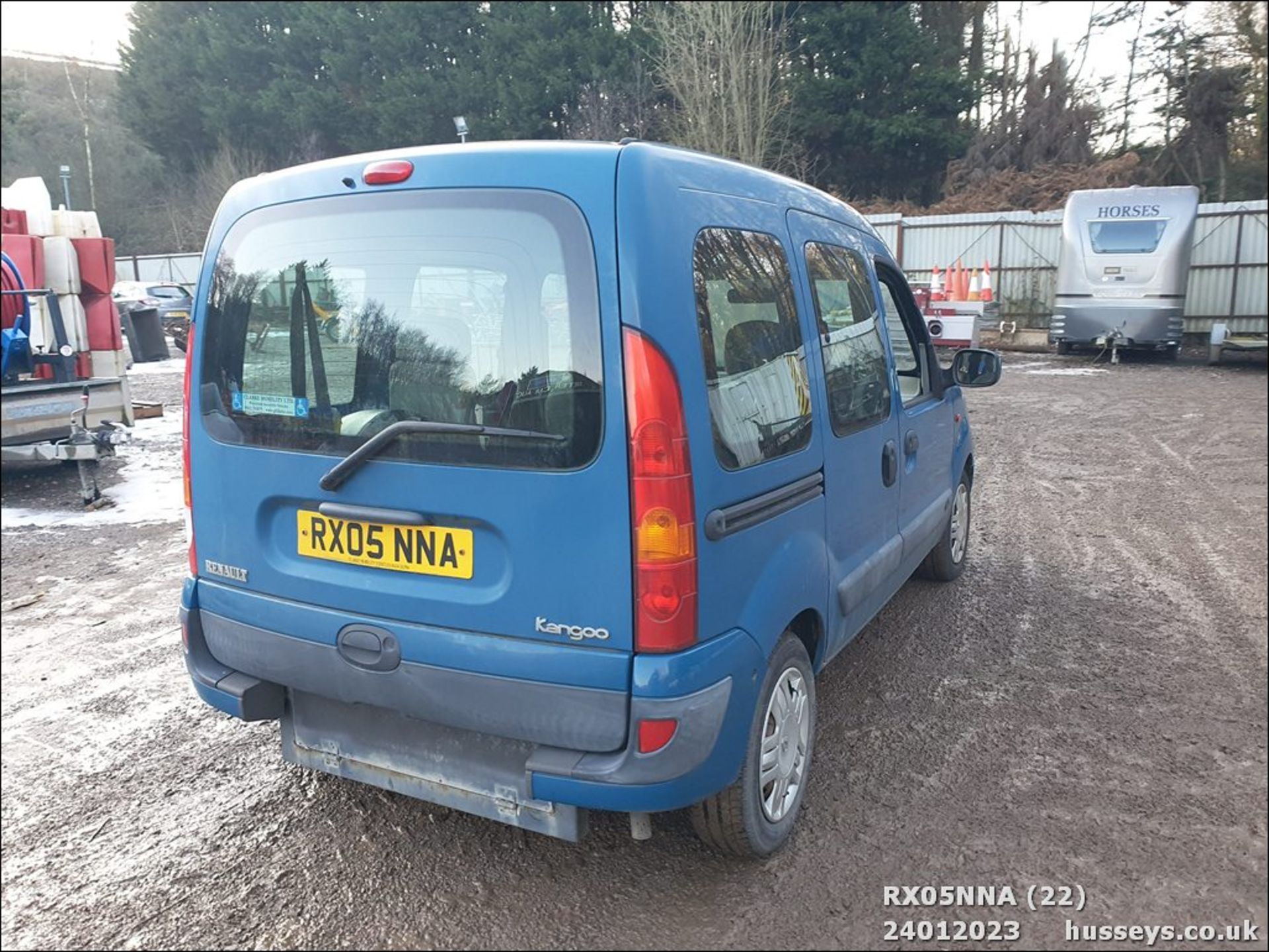 05/05 RENAULT KANGOO EXPRESSION 16V - 1149cc 5dr MPV (Blue) - Image 22 of 45