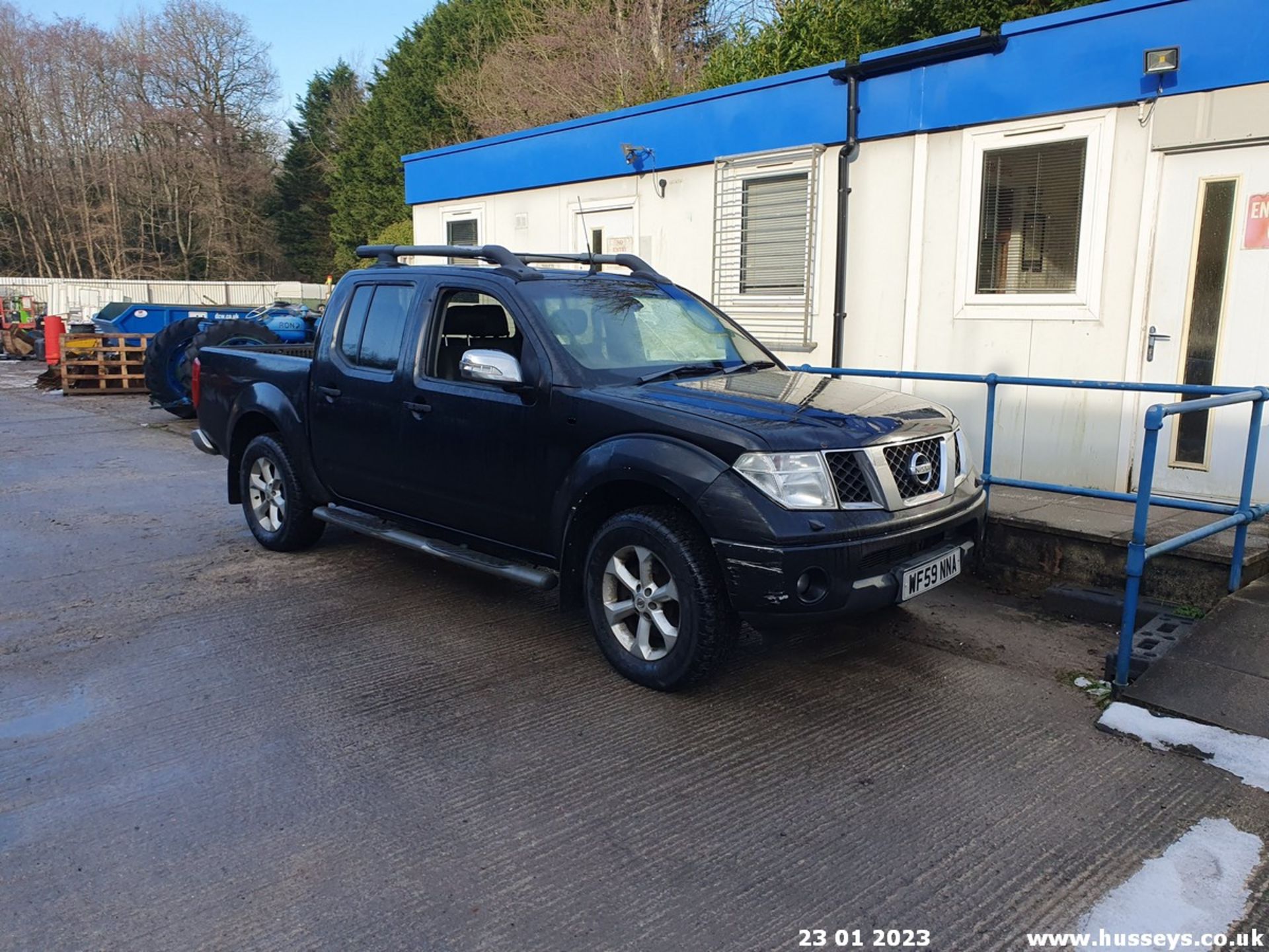 09/59 NISSAN NAVARA TEKNA D/C DCI - 2488cc 4dr Pickup (Black, 88k) - Image 58 of 58