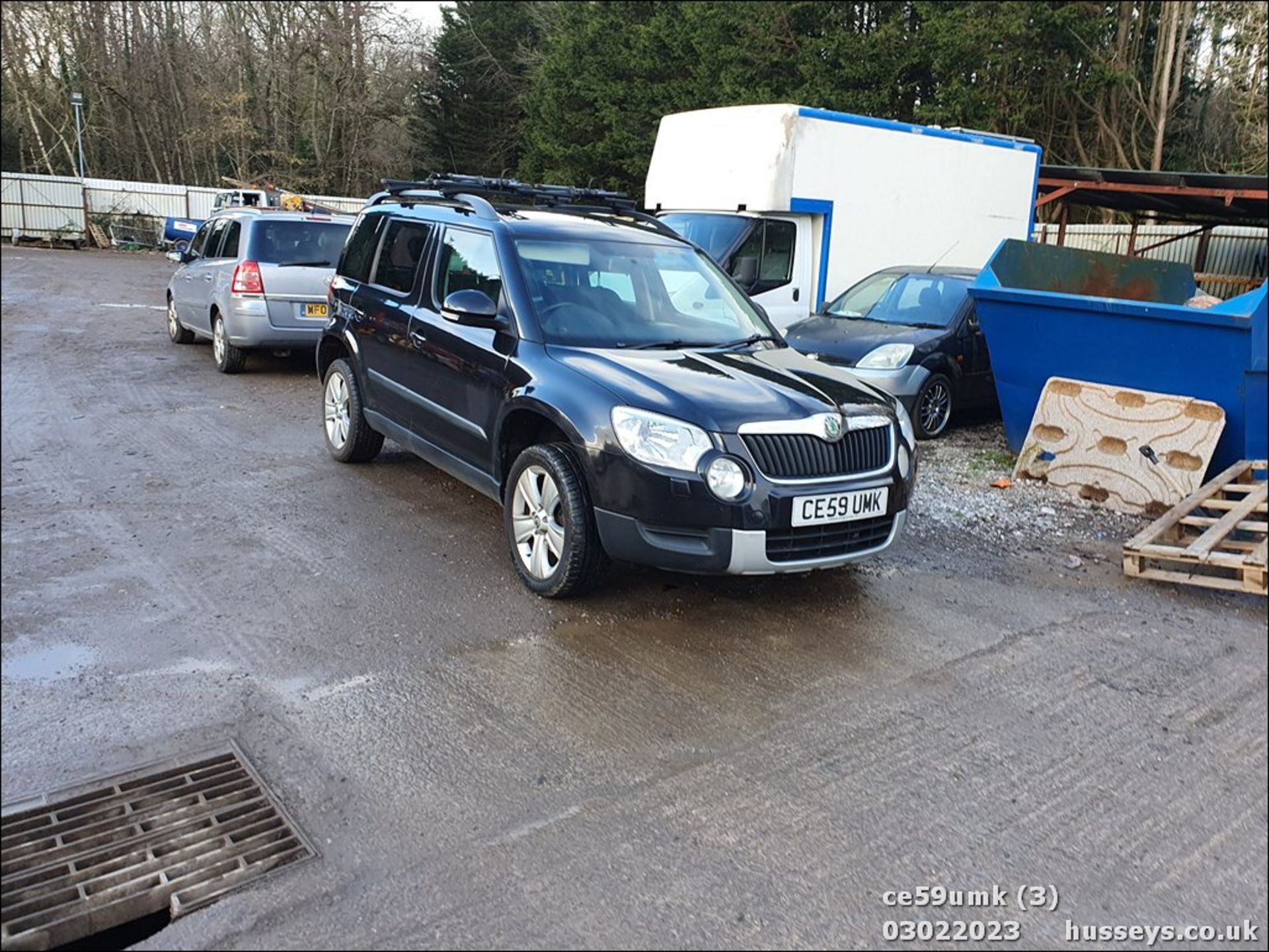 09/59 SKODA YETI SE TSI 4X4 - 1798cc 5dr Hatchback (Black, 51k) - Image 3 of 40