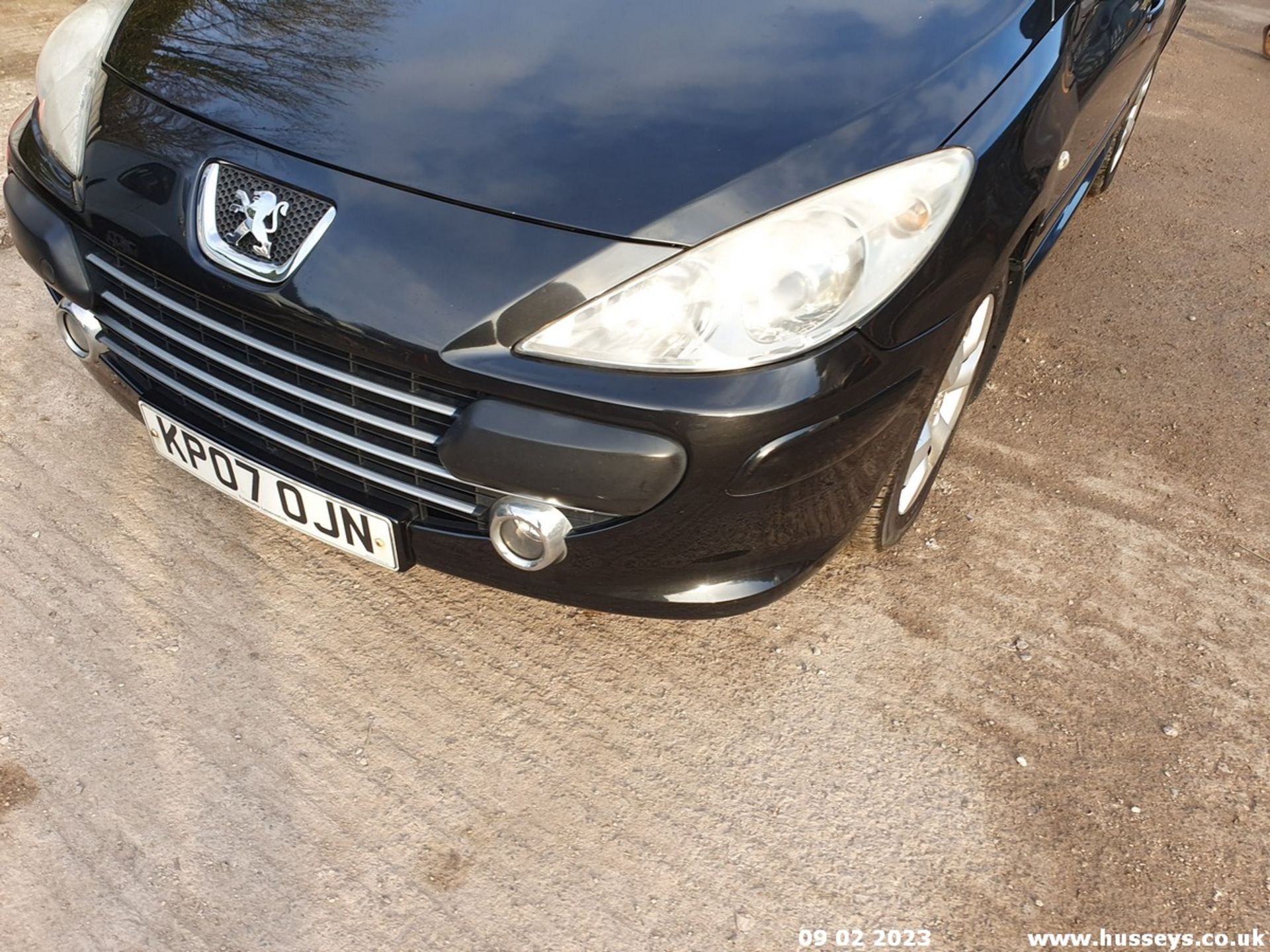 07/07 PEUGEOT 307 S - 1587cc 5dr Hatchback (Black, 90k) - Image 9 of 35