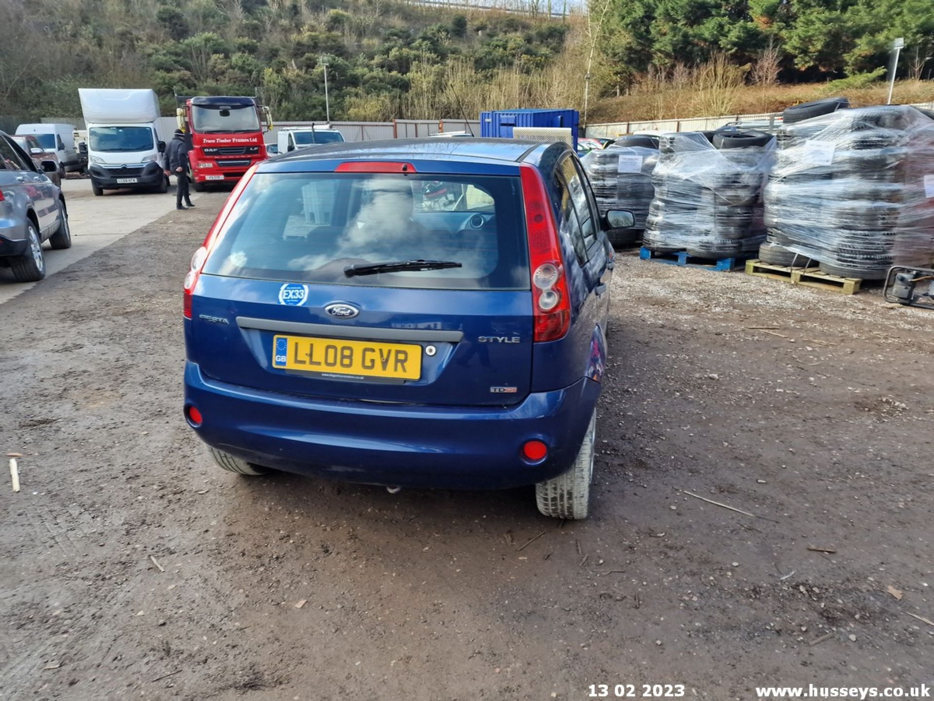 08/08 FORD FIESTA STYLE CLIMATE D - 1399cc 5dr Hatchback (Blue, 82k) - Image 17 of 29