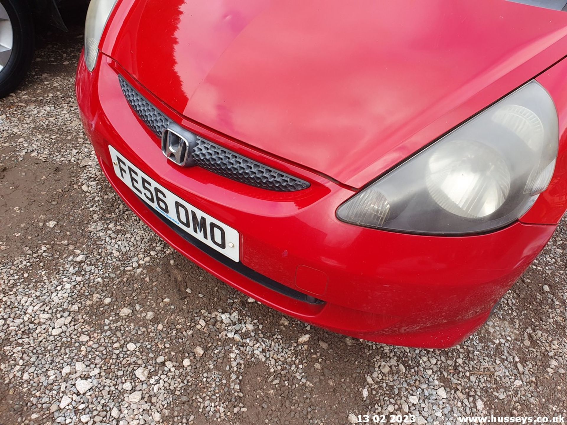 06/56 HONDA JAZZ S - 1246cc 5dr Hatchback (Red, 140k) - Image 25 of 28