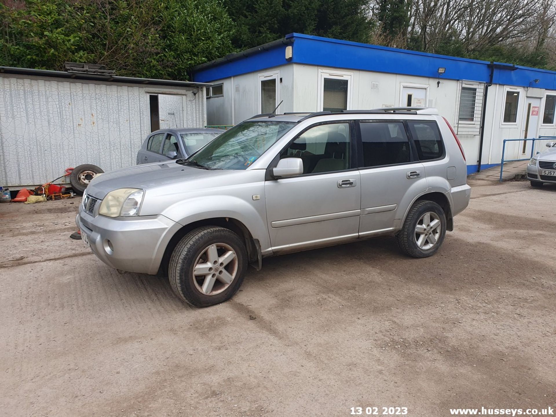 06/06 NISSAN X-TRAIL COLUMBIA DCI - 2184cc 5dr Estate (Silver, 135k) - Image 8 of 28