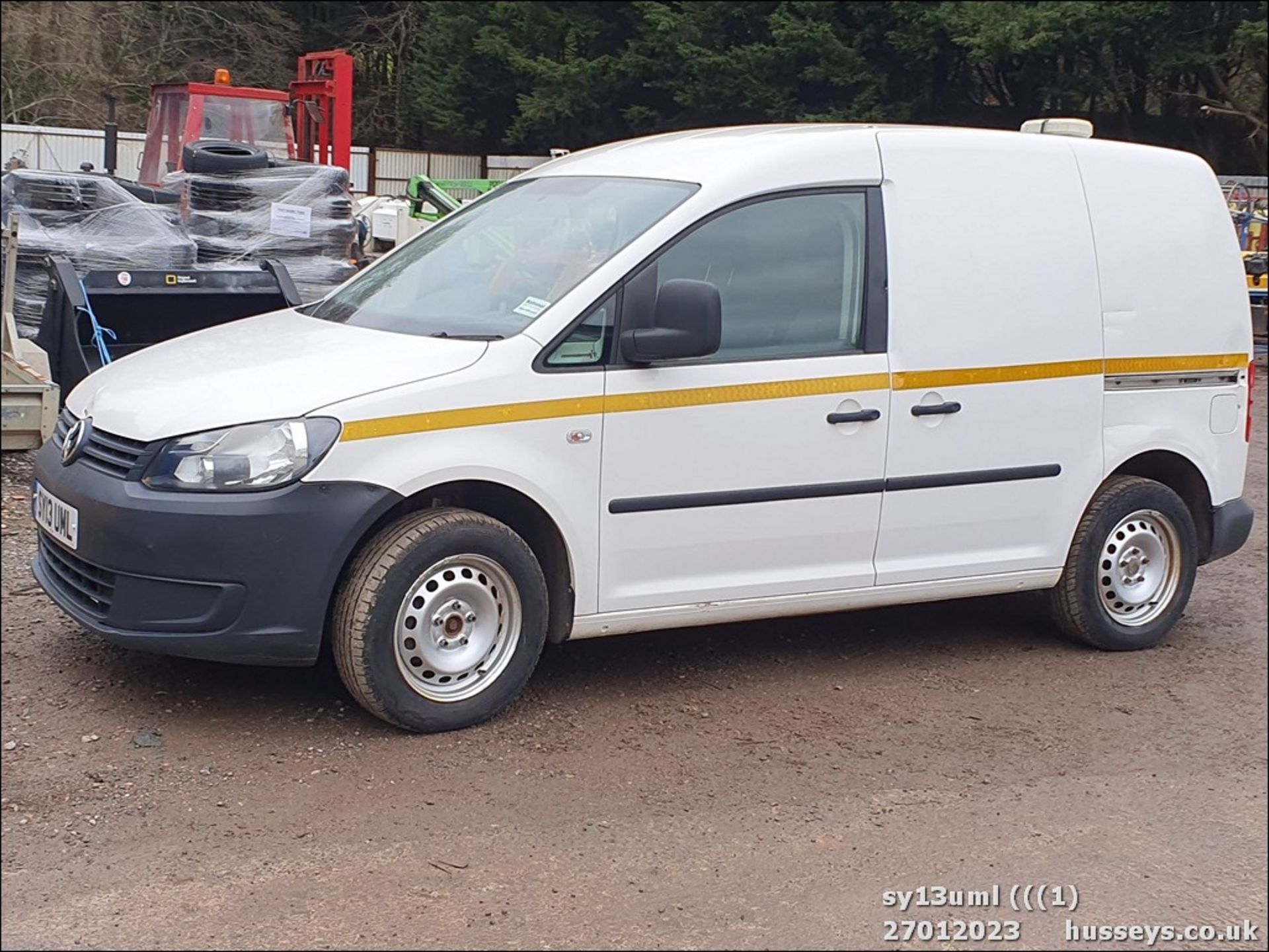 13/13 VOLKSWAGEN CADDY C20 TDI 102 - 1598cc 5dr Van (White, 173k)