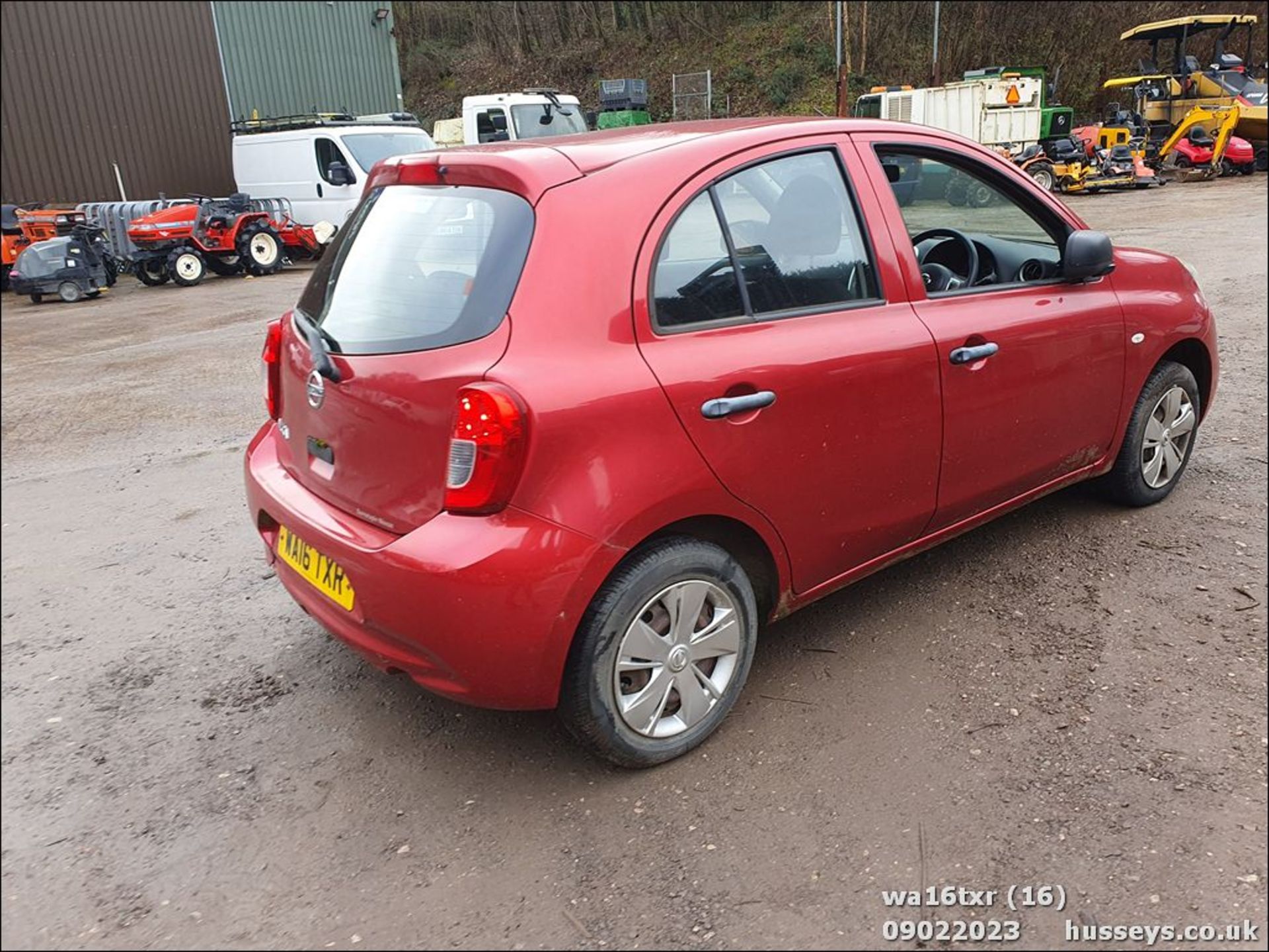 16/16 NISSAN MICRA VISIA - 1198cc 5dr Hatchback (Red, 18k) - Image 17 of 52